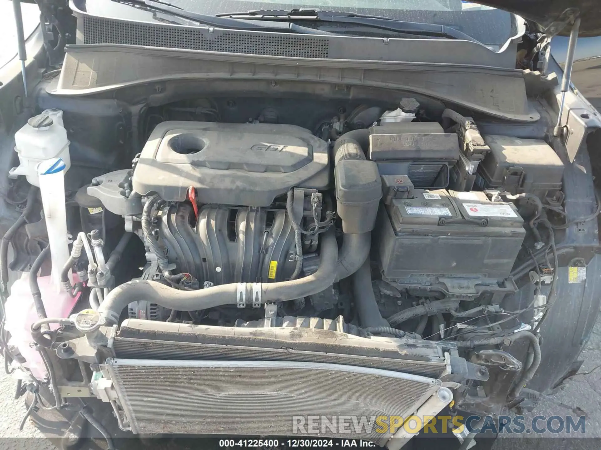 10 fotografías del automóvil dañado 5XYPG4A30KG583001 KIA SORENTO 2019