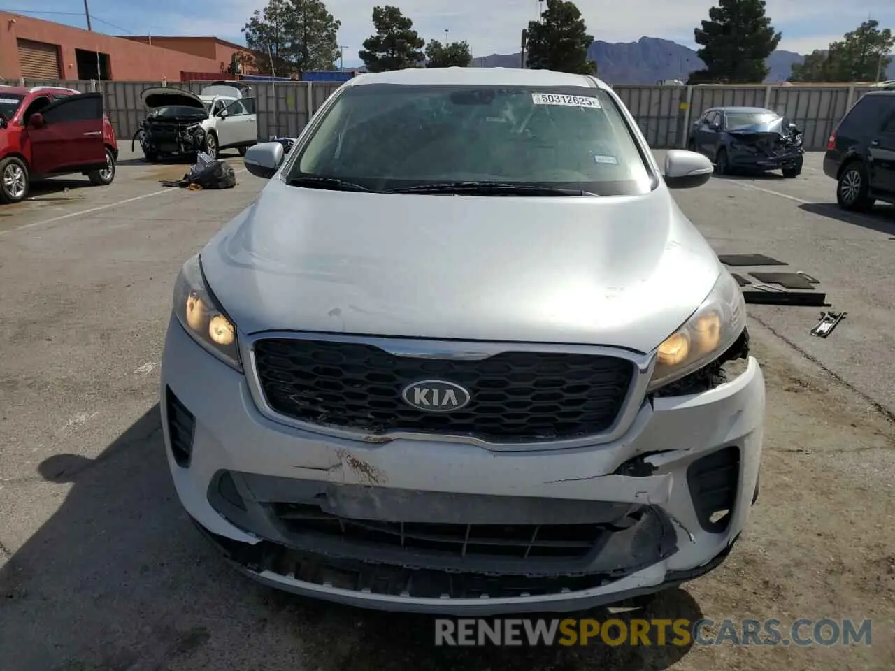 5 fotografías del automóvil dañado 5XYPG4A30KG610486 KIA SORENTO 2019
