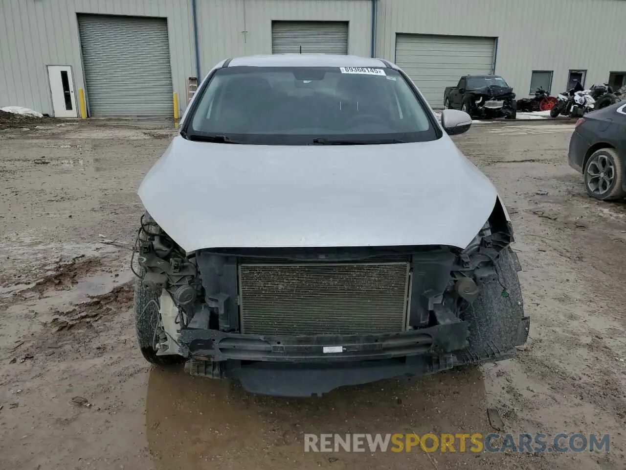5 fotografías del automóvil dañado 5XYPG4A31KG464406 KIA SORENTO 2019