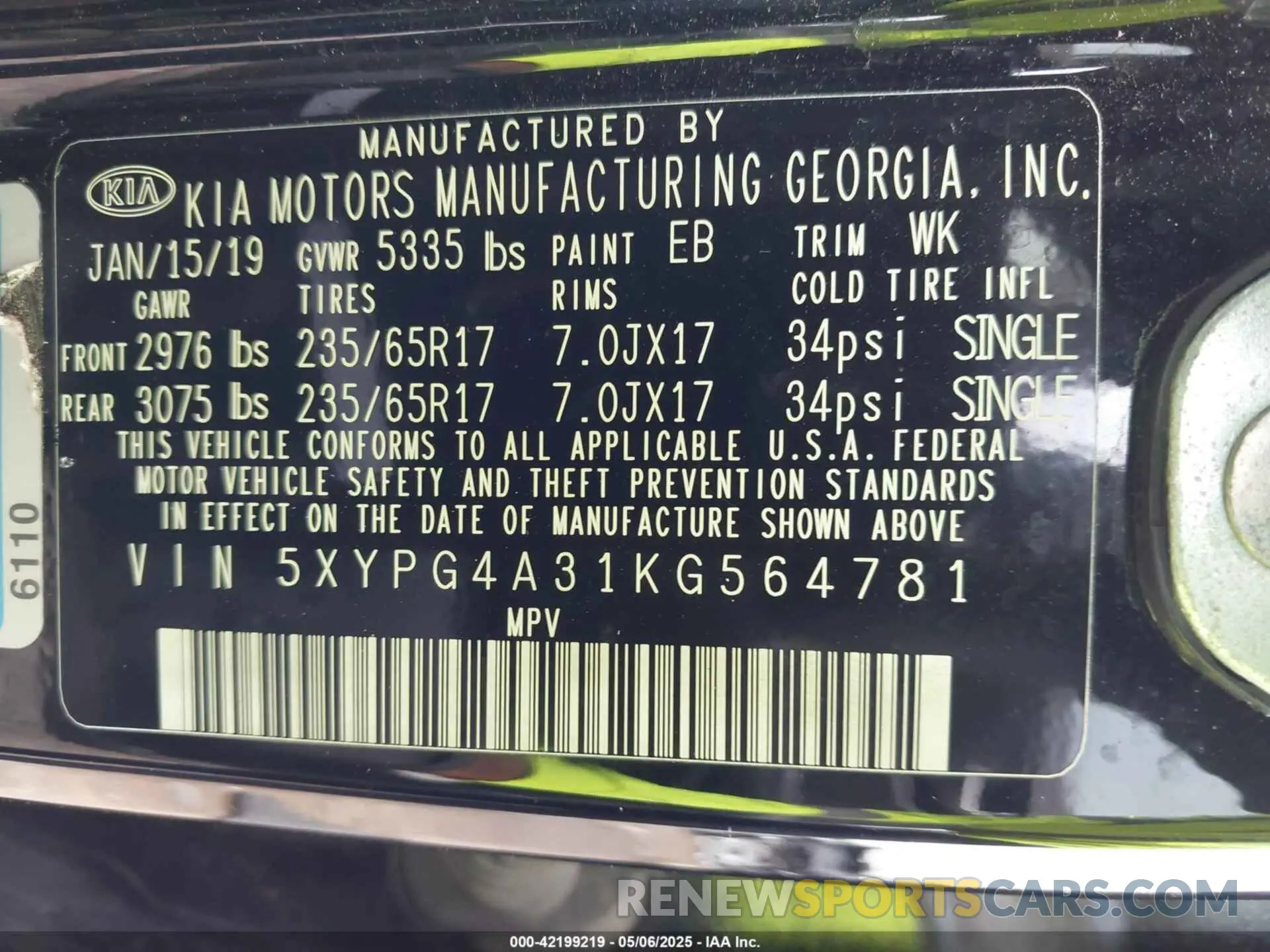 9 fotografías del automóvil dañado 5XYPG4A31KG564781 KIA SORENTO 2019