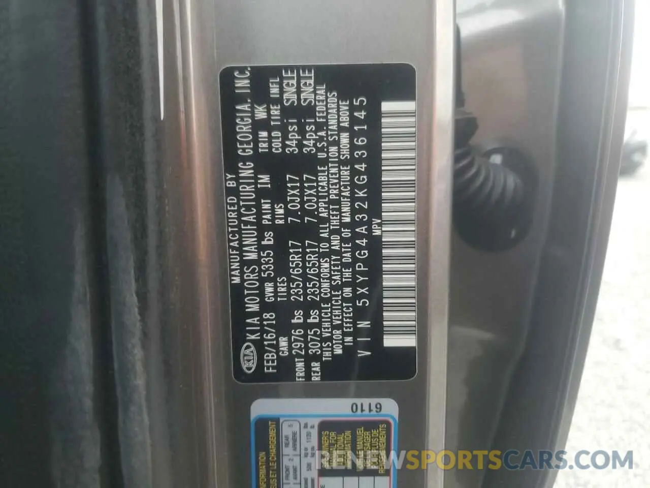 13 fotografías del automóvil dañado 5XYPG4A32KG436145 KIA SORENTO 2019