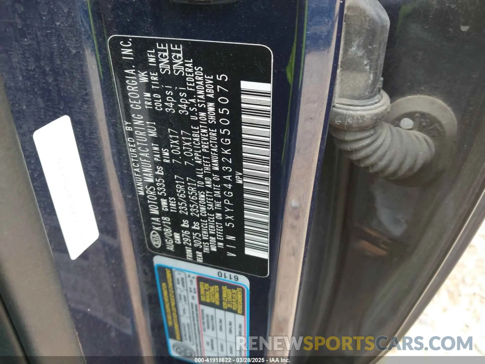 9 fotografías del automóvil dañado 5XYPG4A32KG505075 KIA SORENTO 2019