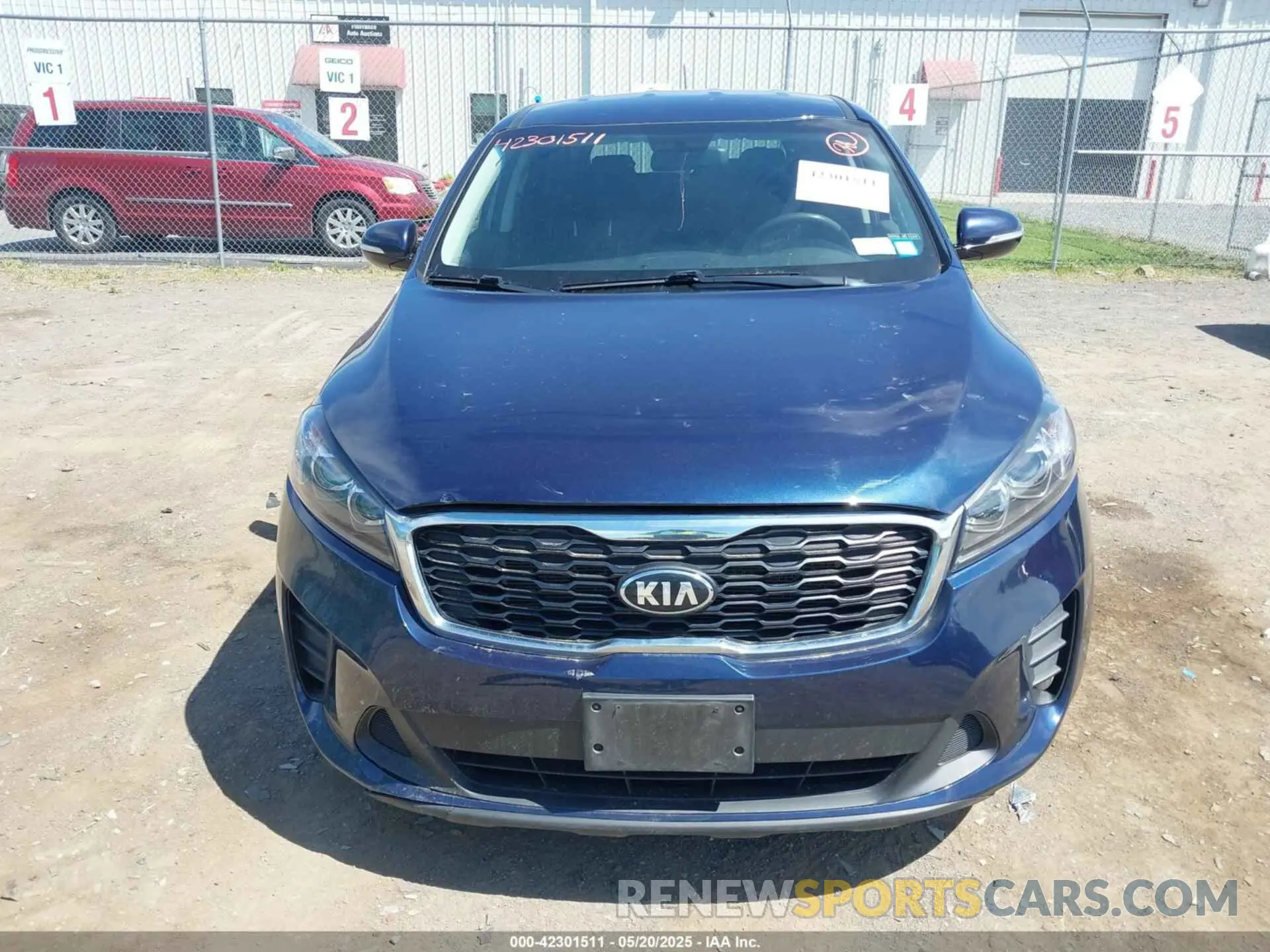 11 fotografías del automóvil dañado 5XYPG4A33KG463046 KIA SORENTO 2019