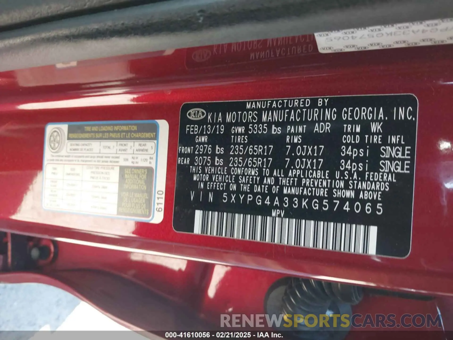 9 fotografías del automóvil dañado 5XYPG4A33KG574065 KIA SORENTO 2019