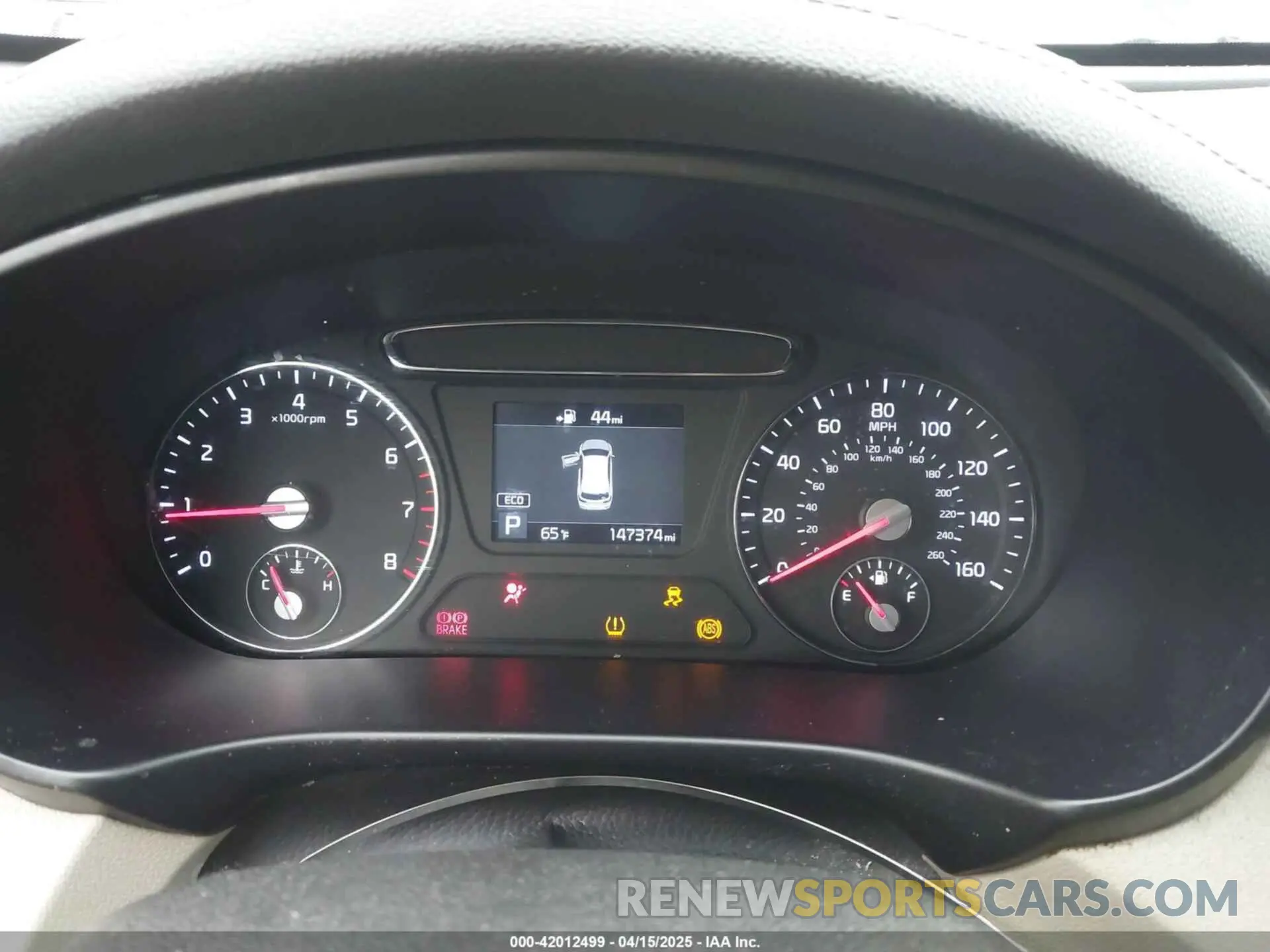 7 fotografías del automóvil dañado 5XYPG4A34KG510570 KIA SORENTO 2019