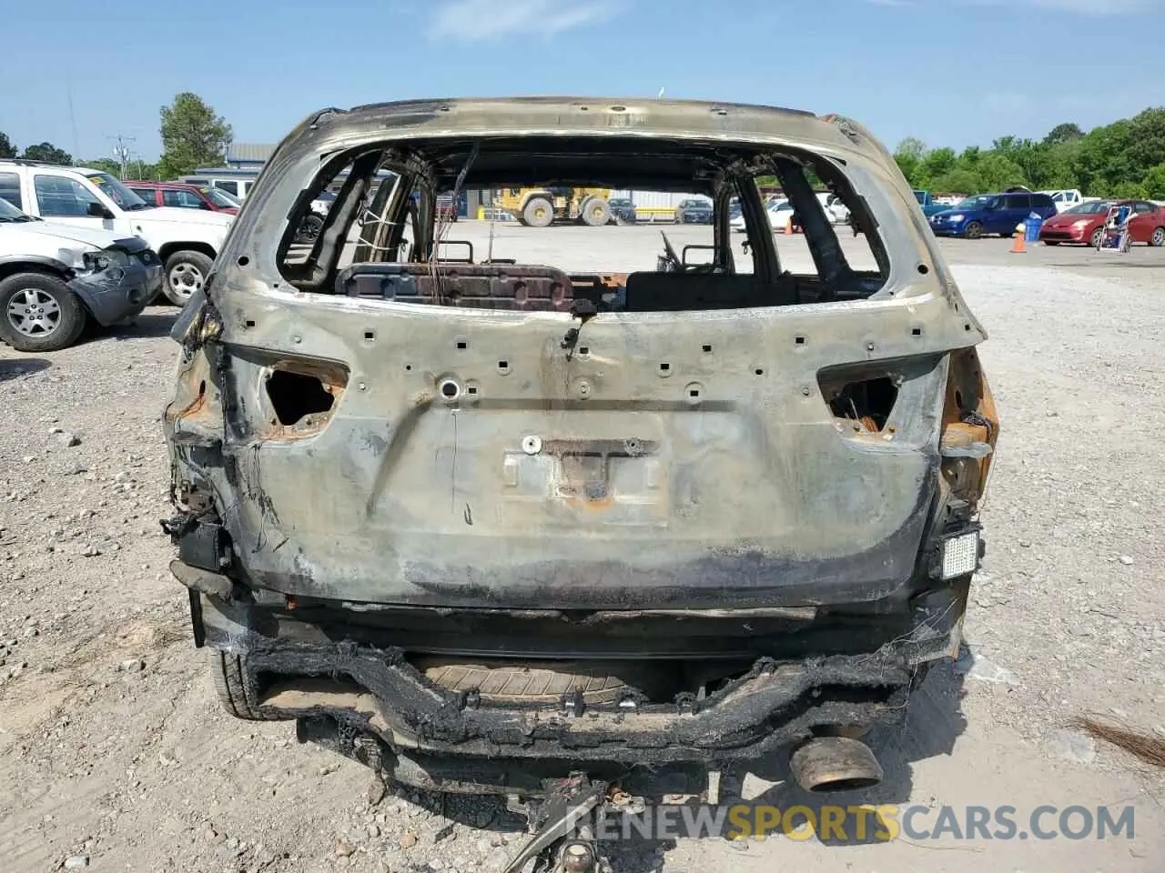 6 fotografías del automóvil dañado 5XYPG4A35KG534232 KIA SORENTO 2019