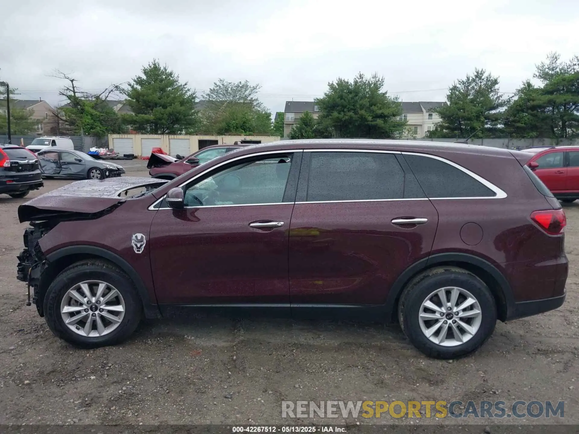 14 fotografías del automóvil dañado 5XYPG4A35KG576058 KIA SORENTO 2019