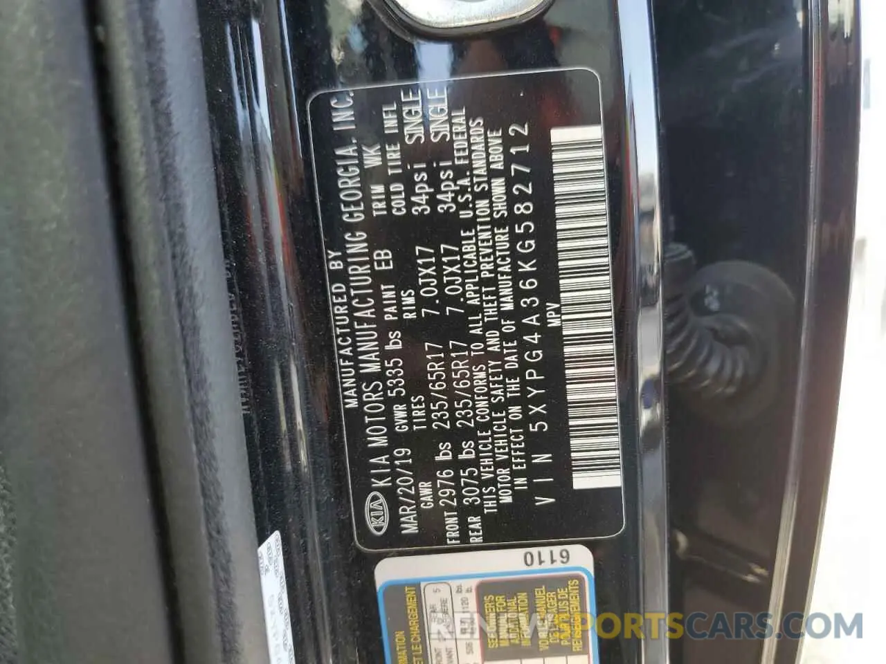 13 fotografías del automóvil dañado 5XYPG4A36KG582712 KIA SORENTO 2019