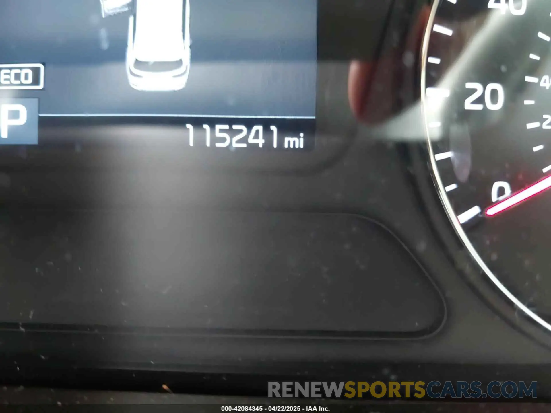 16 fotografías del automóvil dañado 5XYPG4A36KG593306 KIA SORENTO 2019