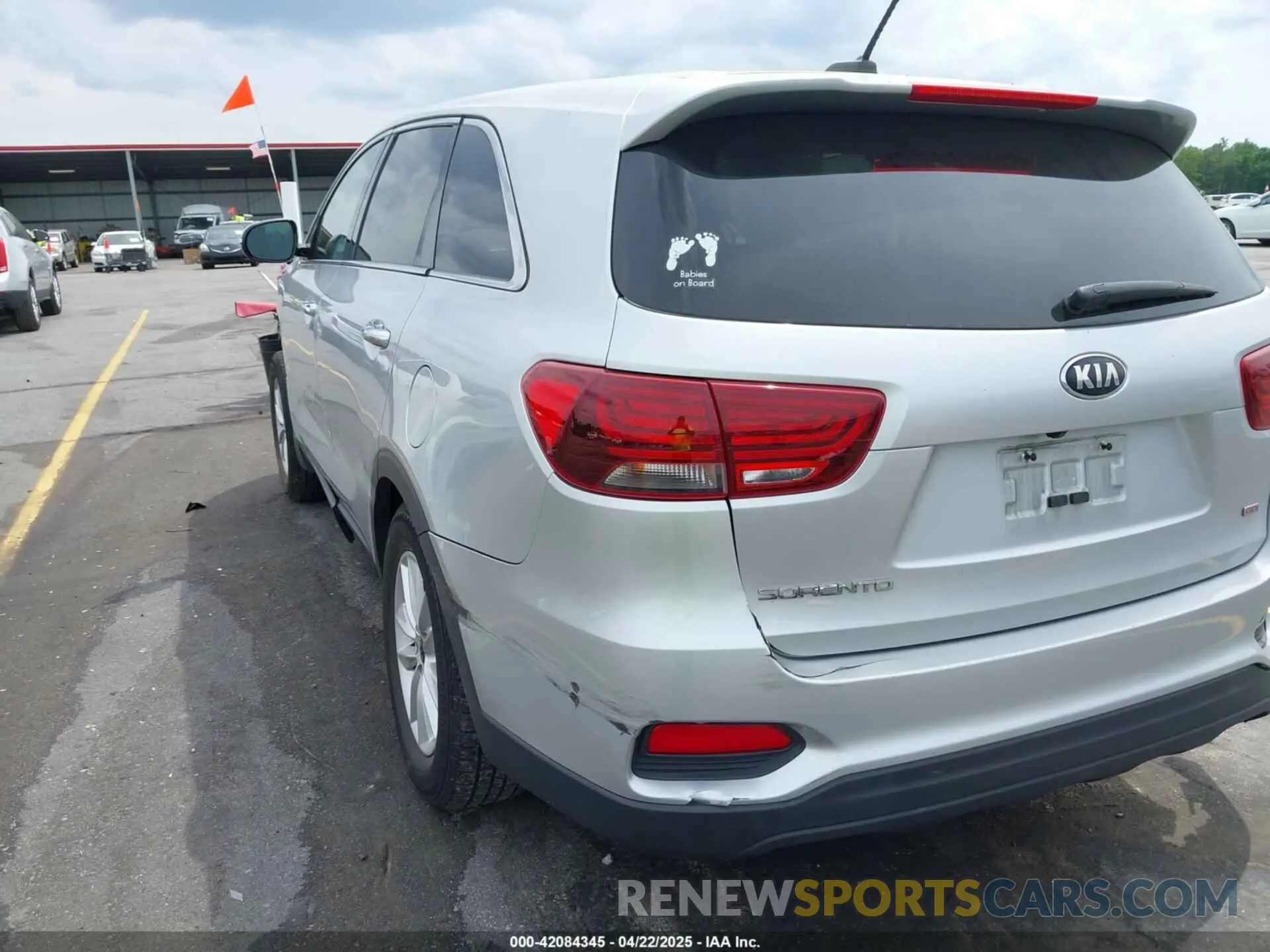 21 fotografías del automóvil dañado 5XYPG4A36KG593306 KIA SORENTO 2019