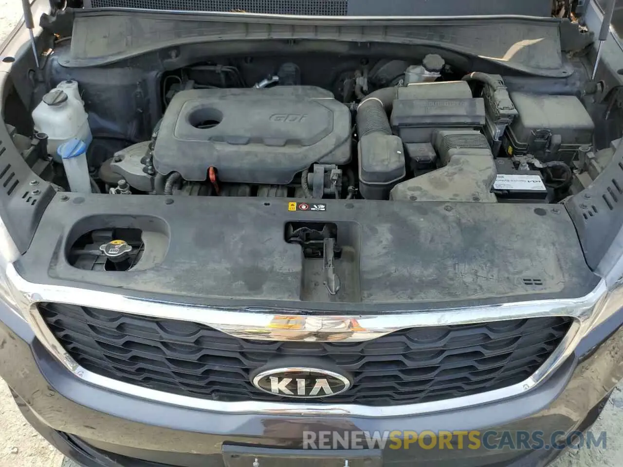 12 fotografías del automóvil dañado 5XYPG4A38KG510717 KIA SORENTO 2019