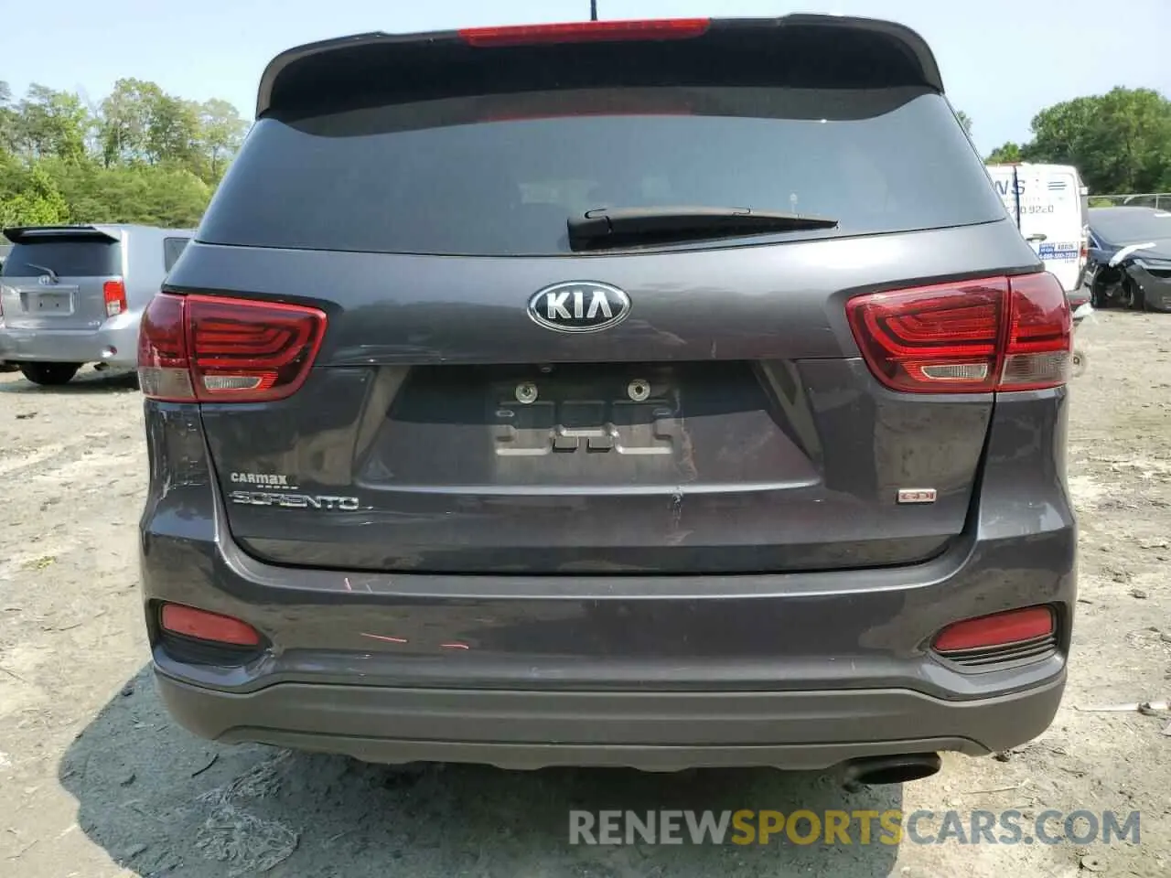 6 fotografías del automóvil dañado 5XYPG4A38KG510717 KIA SORENTO 2019