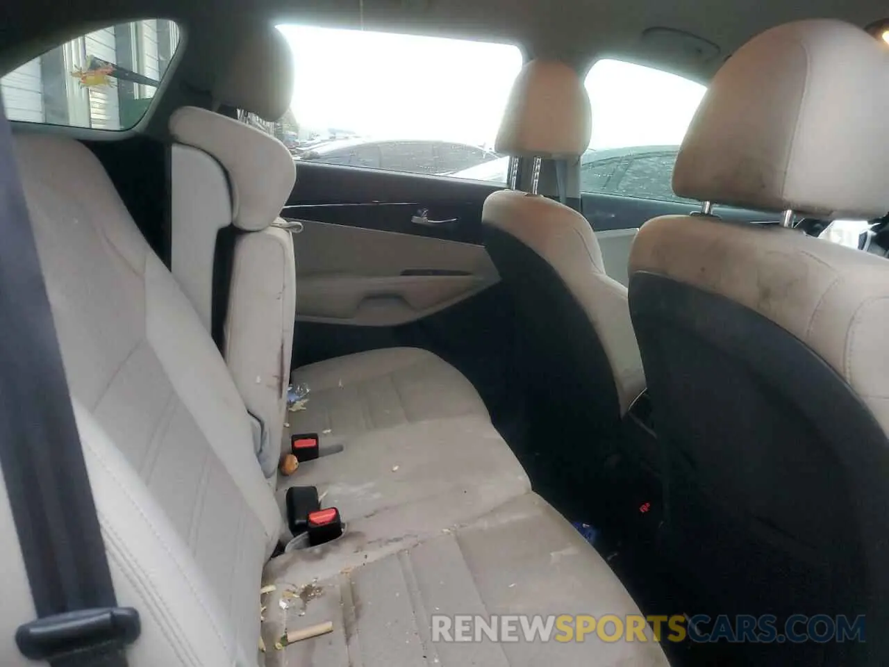 11 fotografías del automóvil dañado 5XYPG4A38KG566429 KIA SORENTO 2019