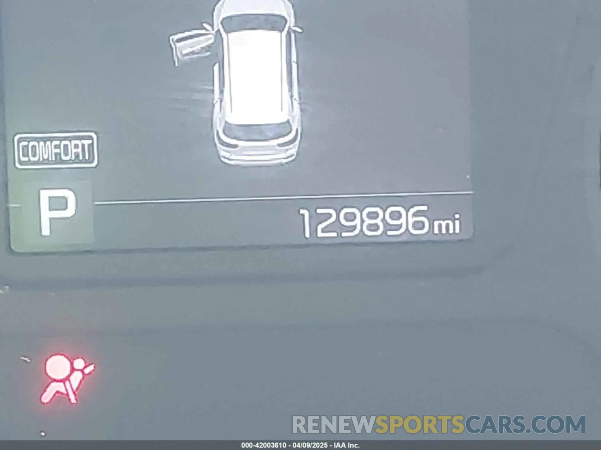 16 fotografías del automóvil dañado 5XYPG4A38KG574269 KIA SORENTO 2019