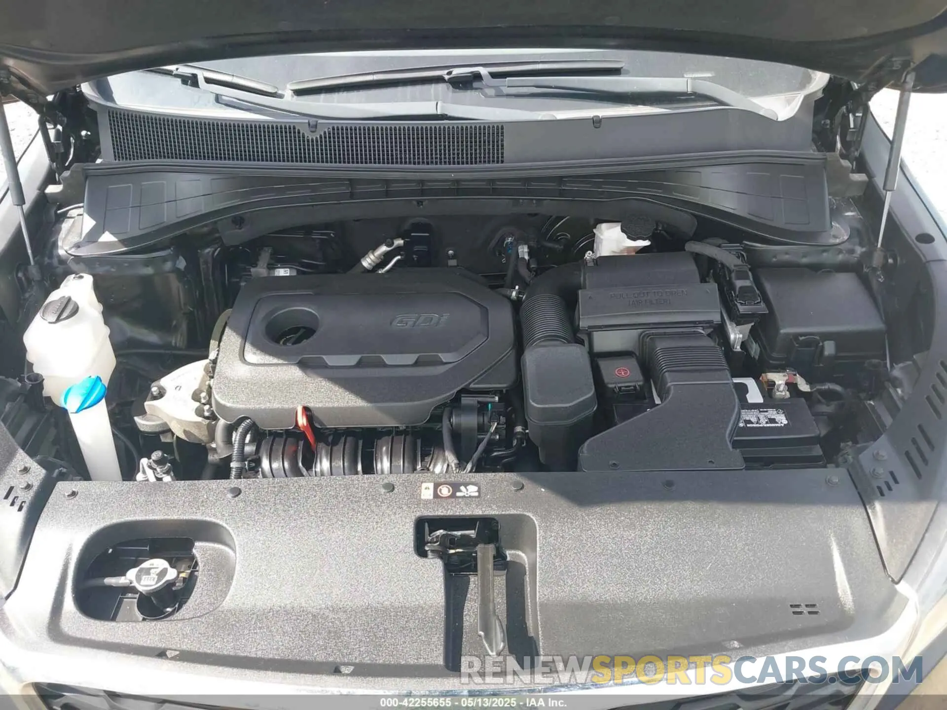 10 fotografías del automóvil dañado 5XYPG4A39KG534430 KIA SORENTO 2019