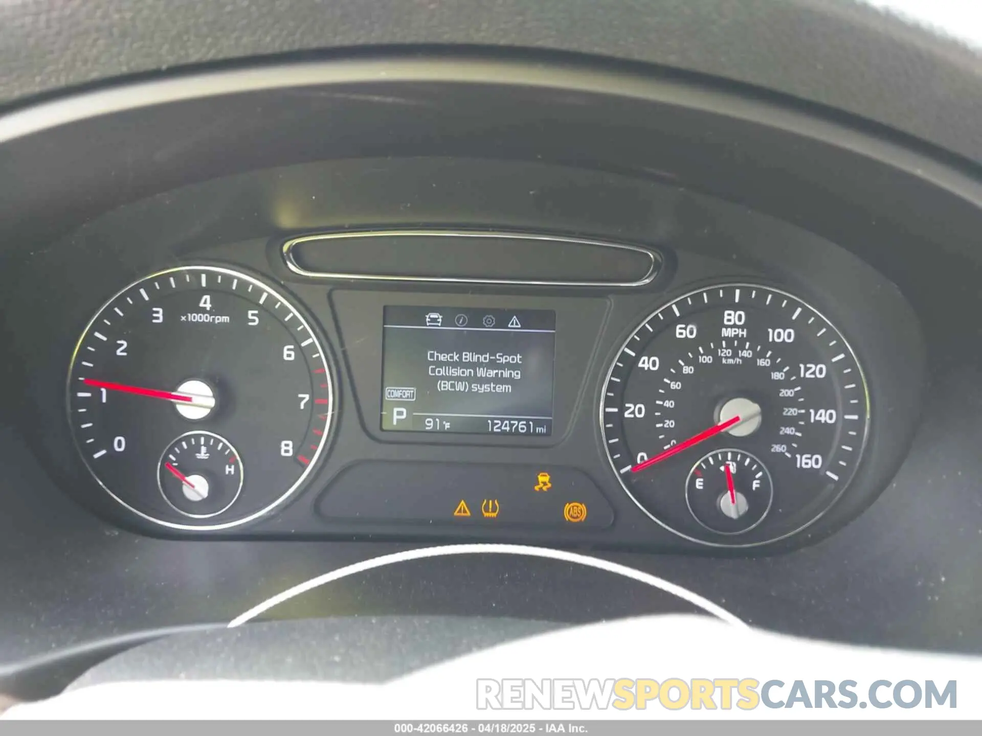 7 fotografías del automóvil dañado 5XYPG4A39KG541829 KIA SORENTO 2019