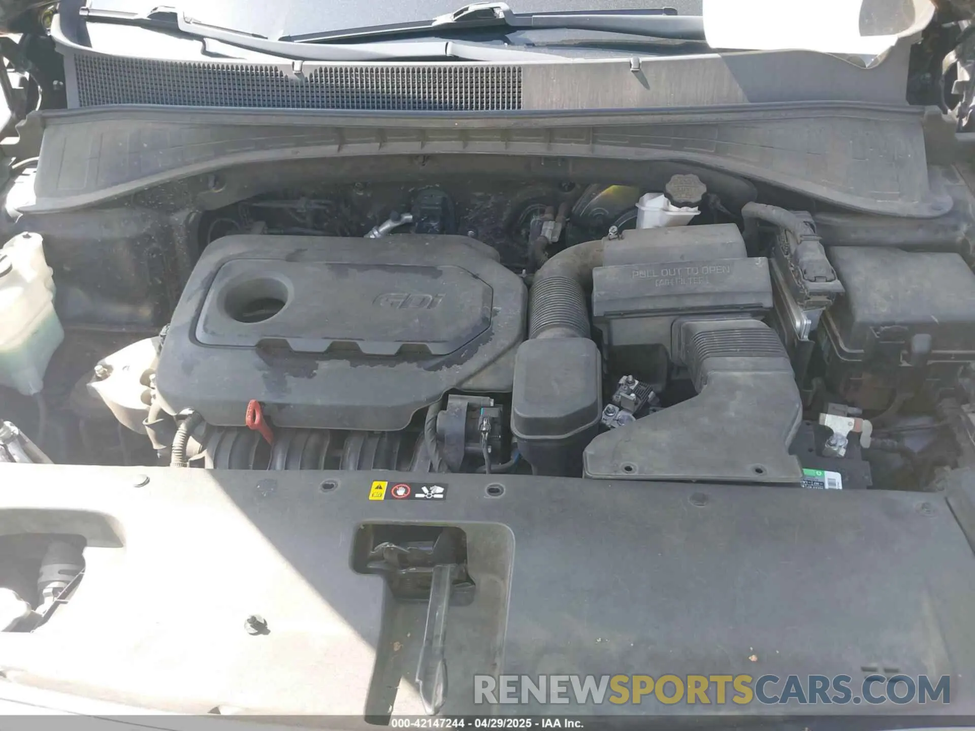 10 fotografías del automóvil dañado 5XYPG4A39KG576239 KIA SORENTO 2019