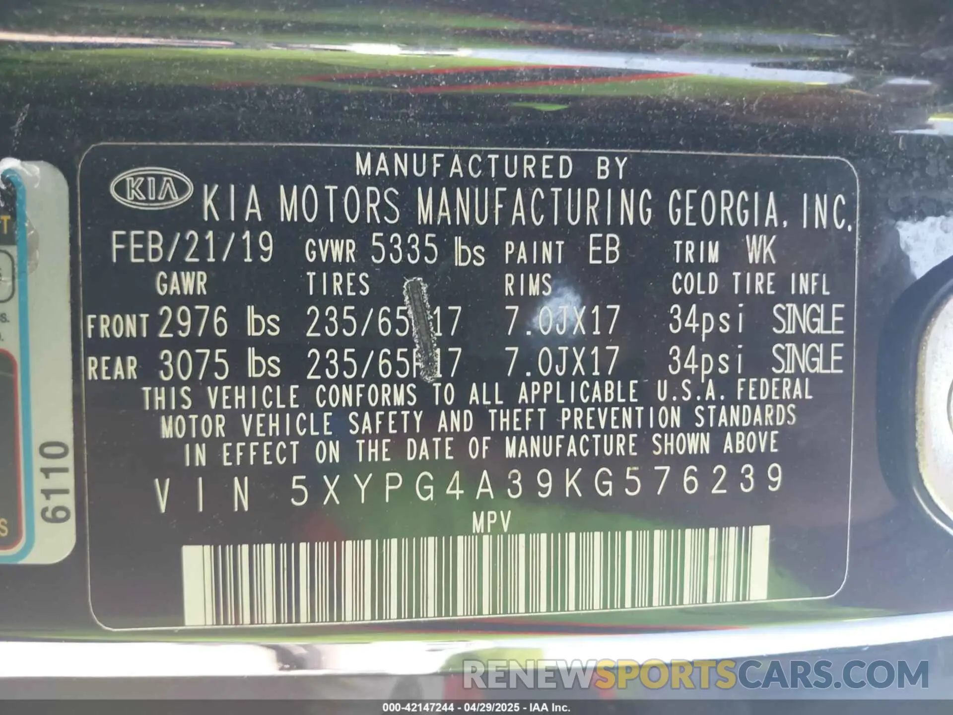 9 fotografías del automóvil dañado 5XYPG4A39KG576239 KIA SORENTO 2019