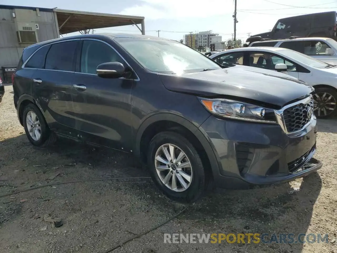 4 fotografías del automóvil dañado 5XYPG4A3XKG517426 KIA SORENTO 2019