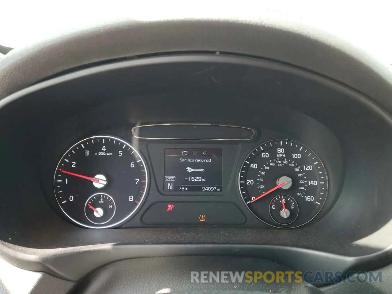 9 fotografías del automóvil dañado 5XYPG4A3XKG517426 KIA SORENTO 2019