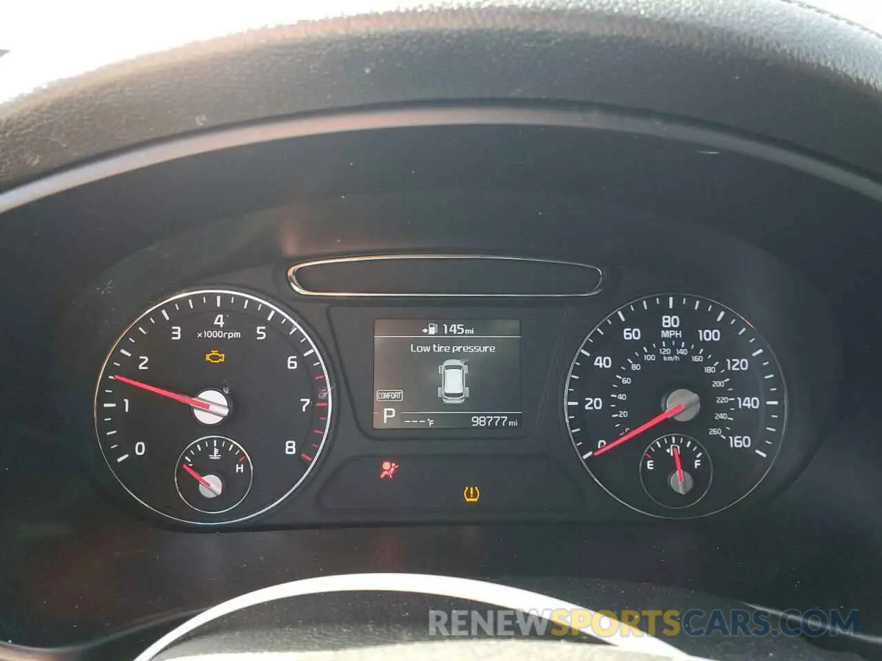 9 fotografías del automóvil dañado 5XYPG4A3XKG573950 KIA SORENTO 2019