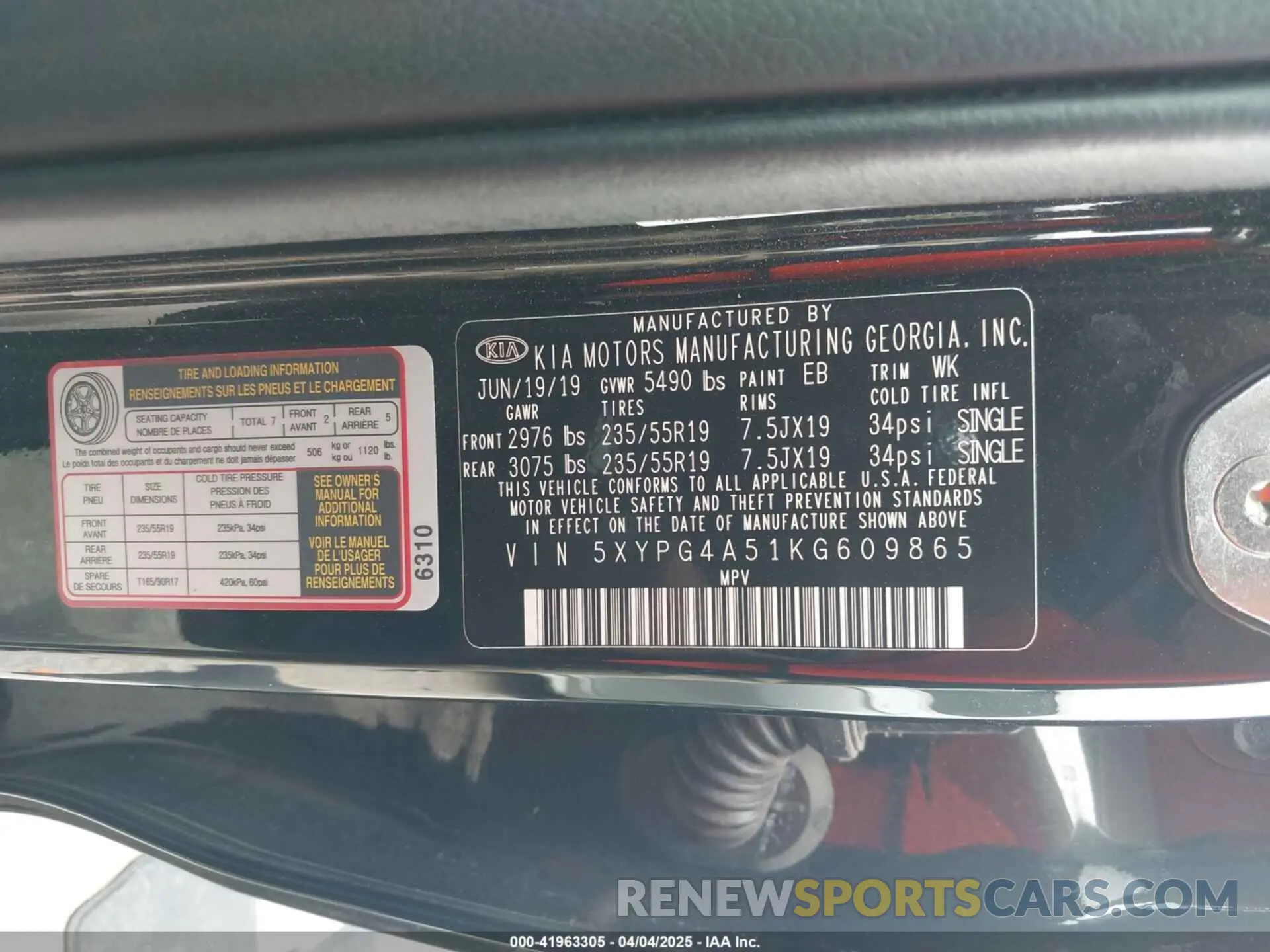 9 fotografías del automóvil dañado 5XYPG4A51KG609865 KIA SORENTO 2019