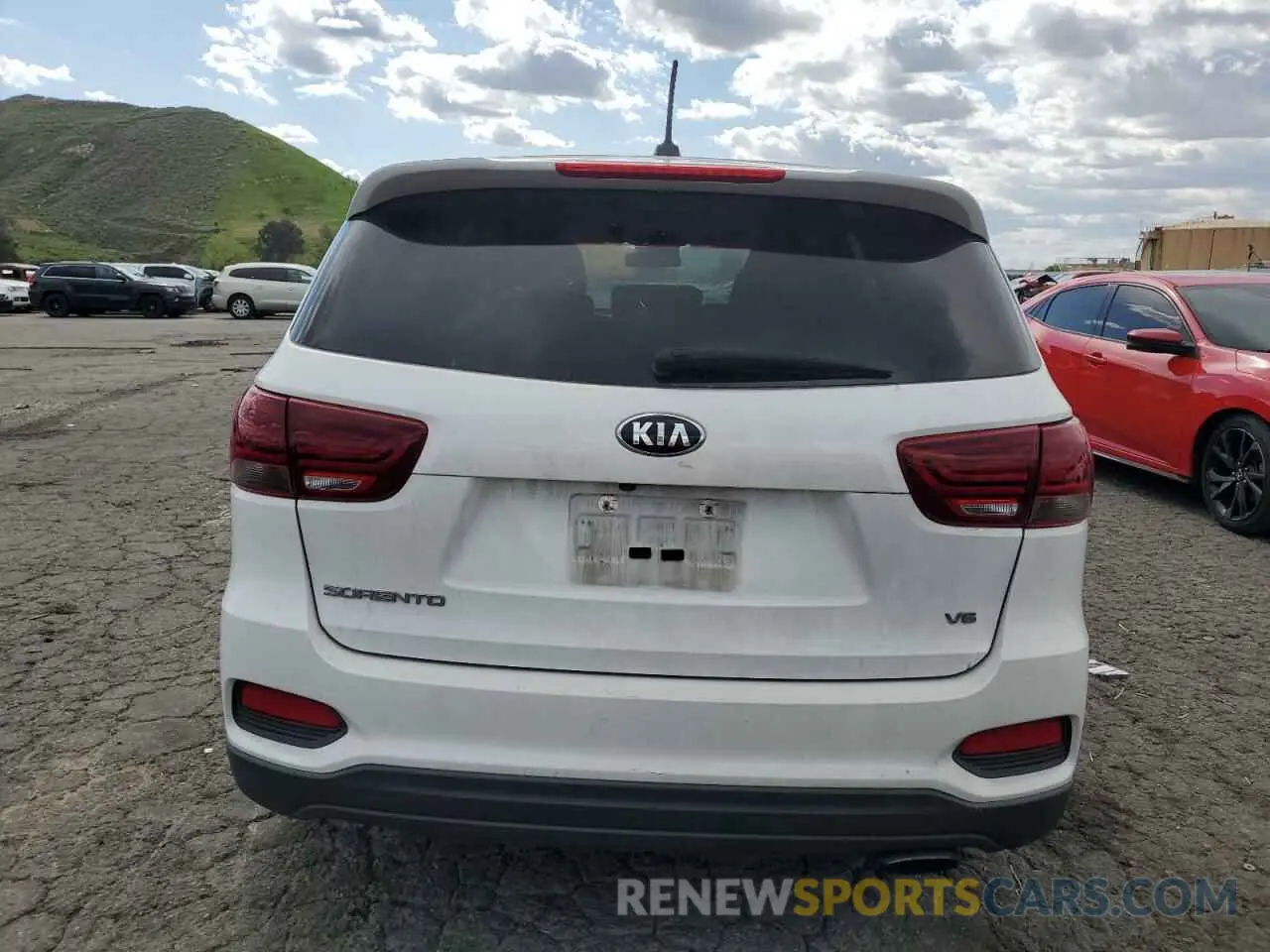 6 fotografías del automóvil dañado 5XYPG4A55KG492730 KIA SORENTO 2019