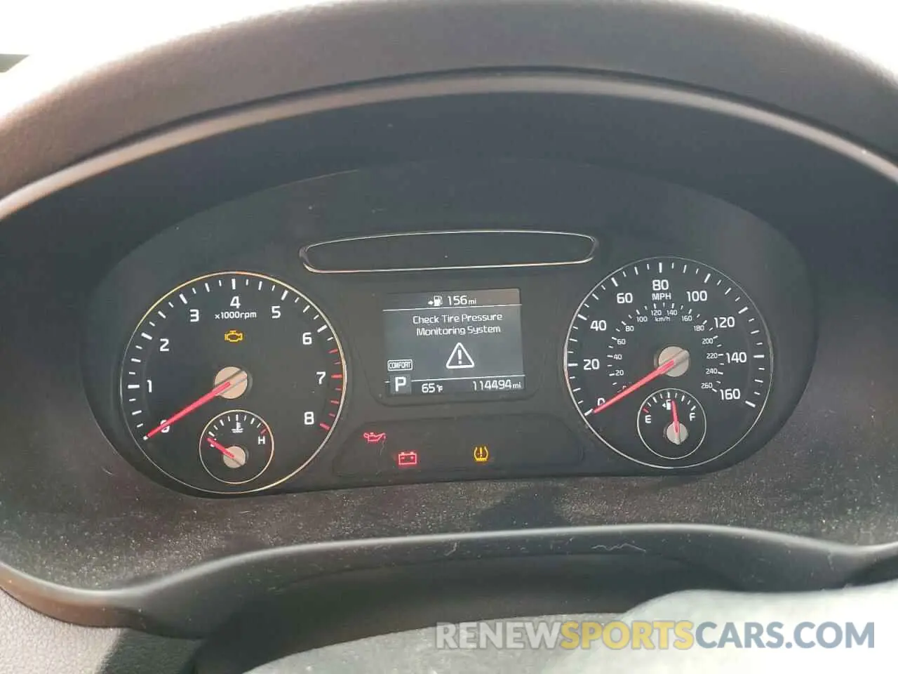 9 fotografías del automóvil dañado 5XYPG4A55KG492730 KIA SORENTO 2019