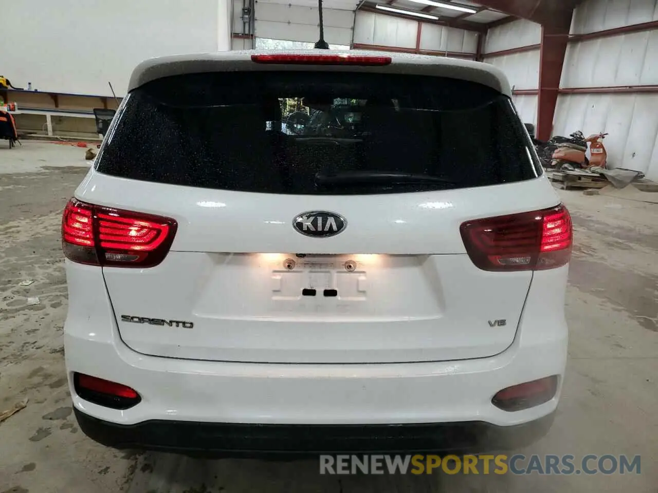 6 fotografías del automóvil dañado 5XYPG4A56KG558427 KIA SORENTO 2019