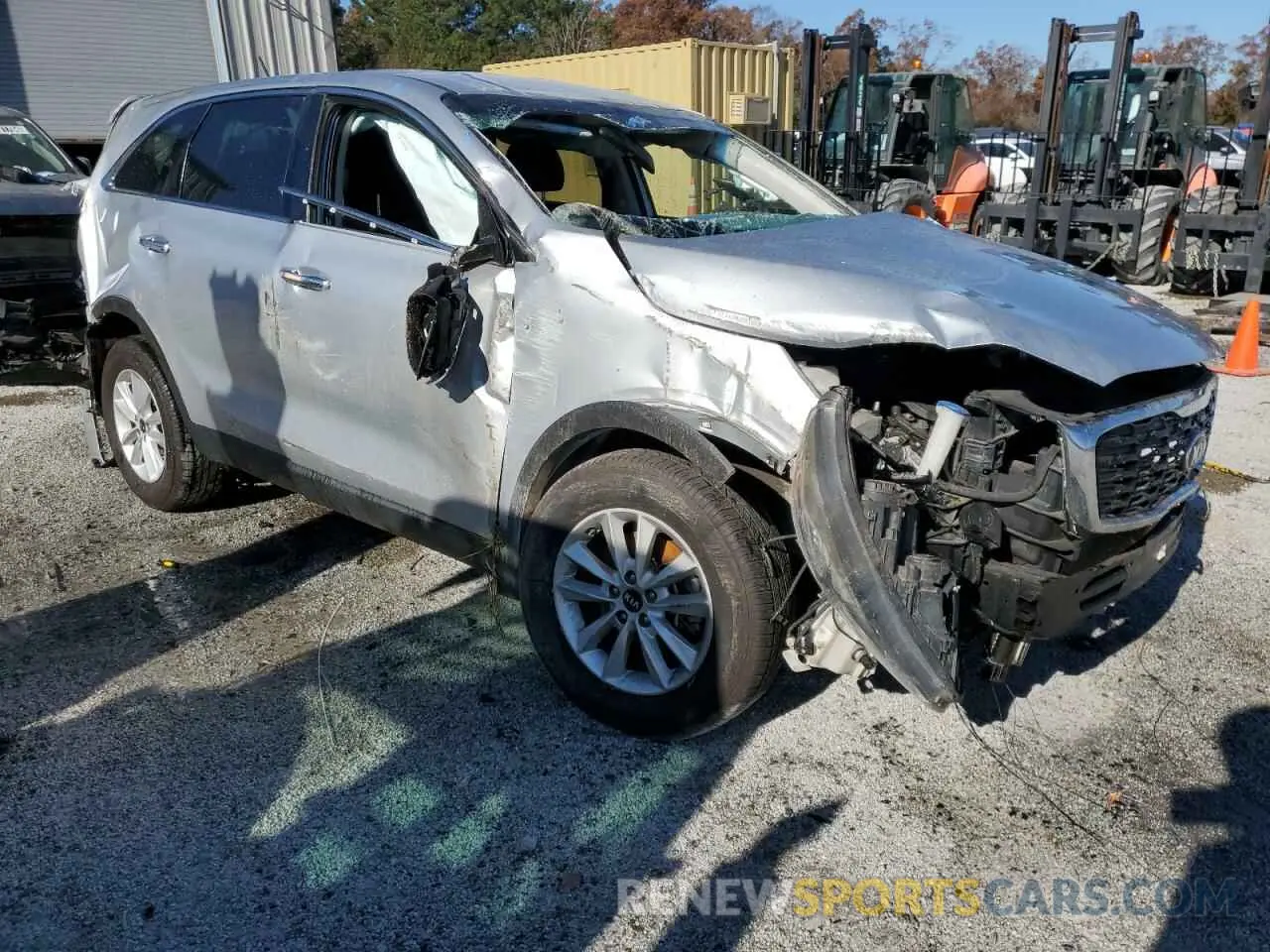 4 fotografías del automóvil dañado 5XYPG4A56KG571713 KIA SORENTO 2019