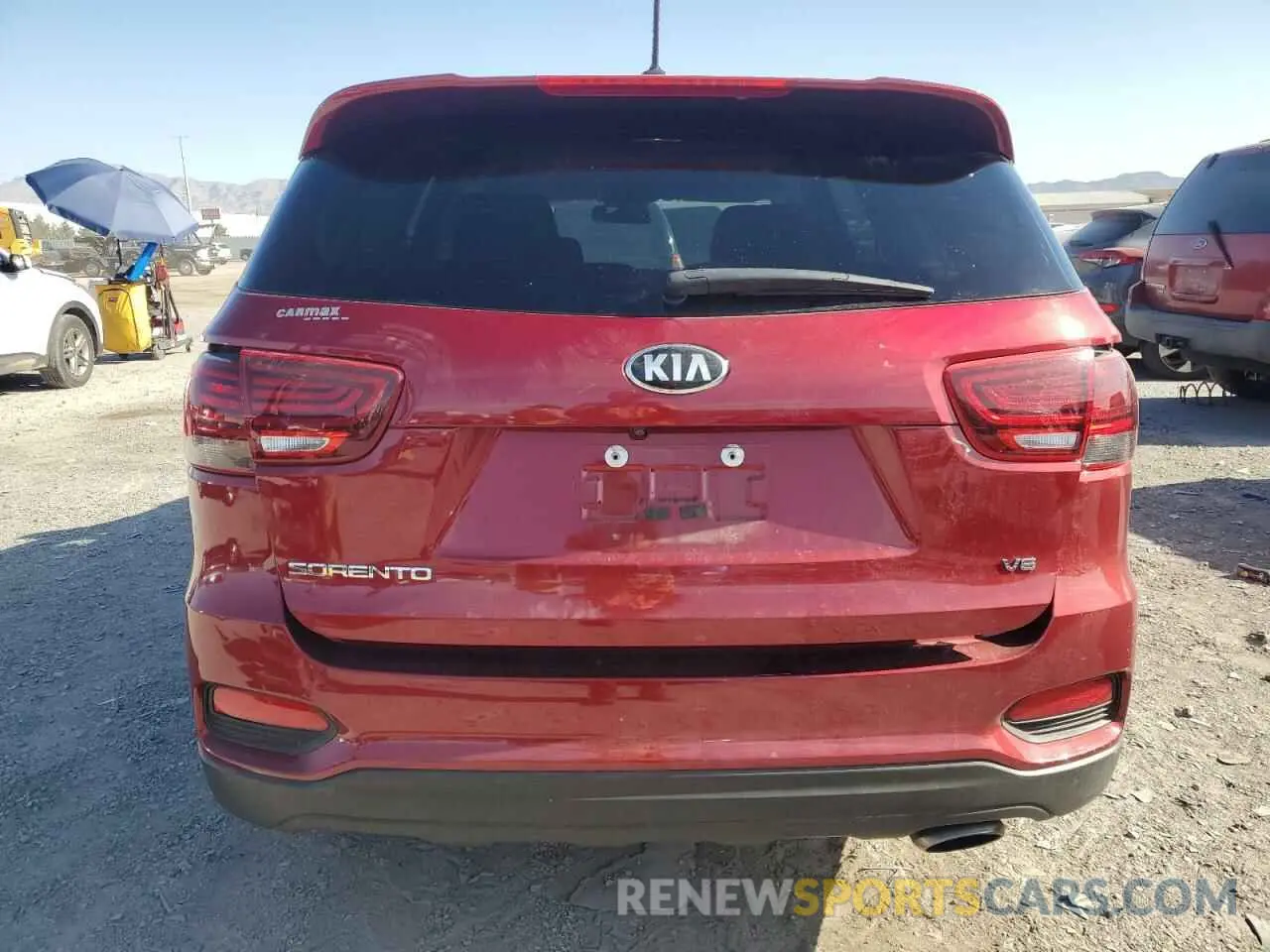 6 fotografías del automóvil dañado 5XYPG4A57KG572059 KIA SORENTO 2019
