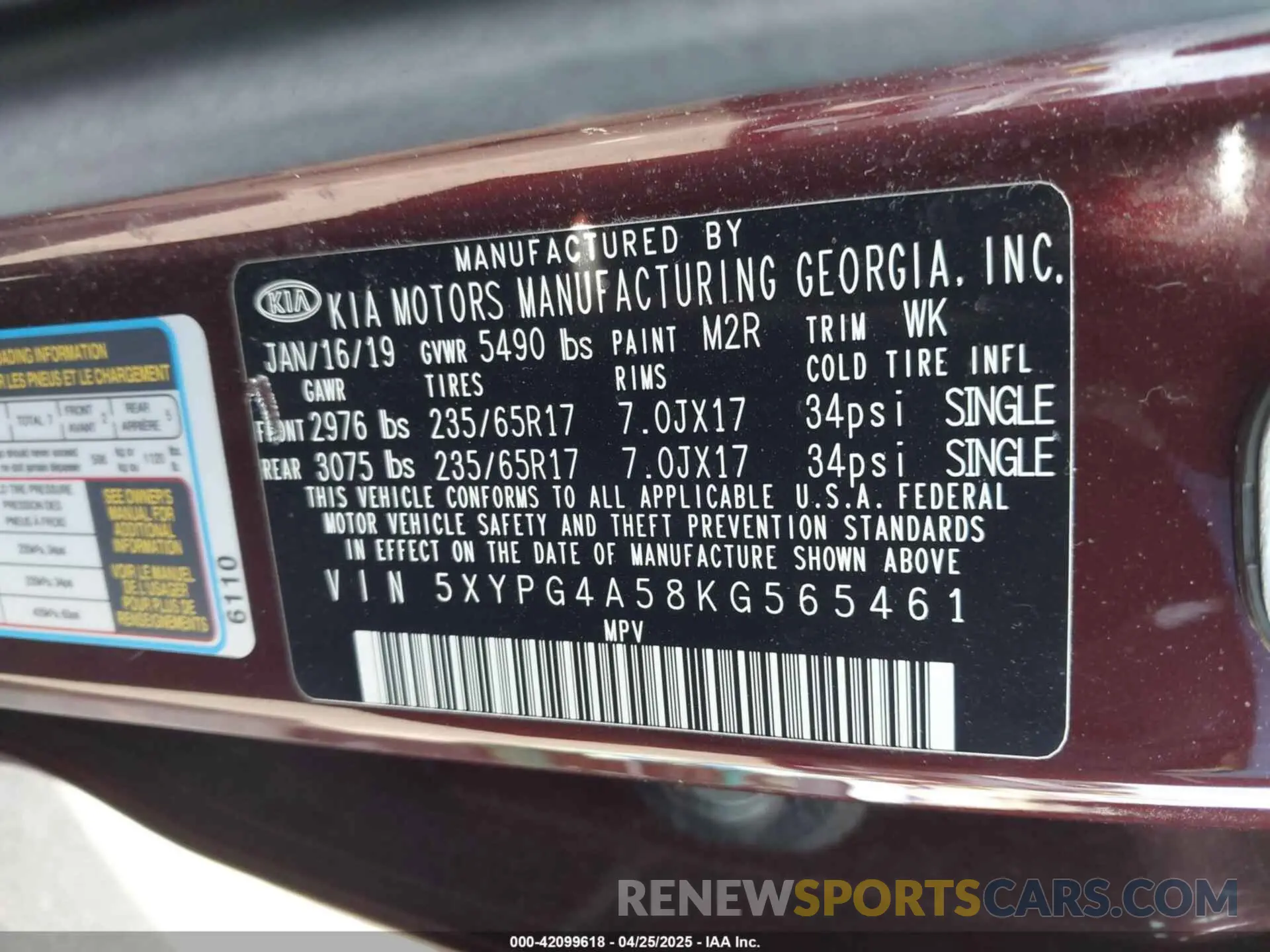 9 fotografías del automóvil dañado 5XYPG4A58KG565461 KIA SORENTO 2019