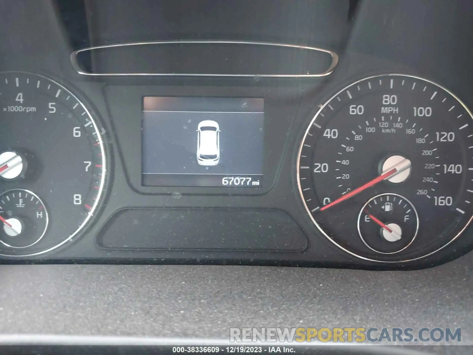 7 fotografías del automóvil dañado 5XYPG4A5XKG570869 KIA SORENTO 2019