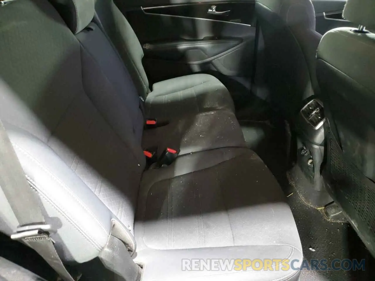 11 fotografías del automóvil dañado 5XYPGDA30KG514809 KIA SORENTO 2019