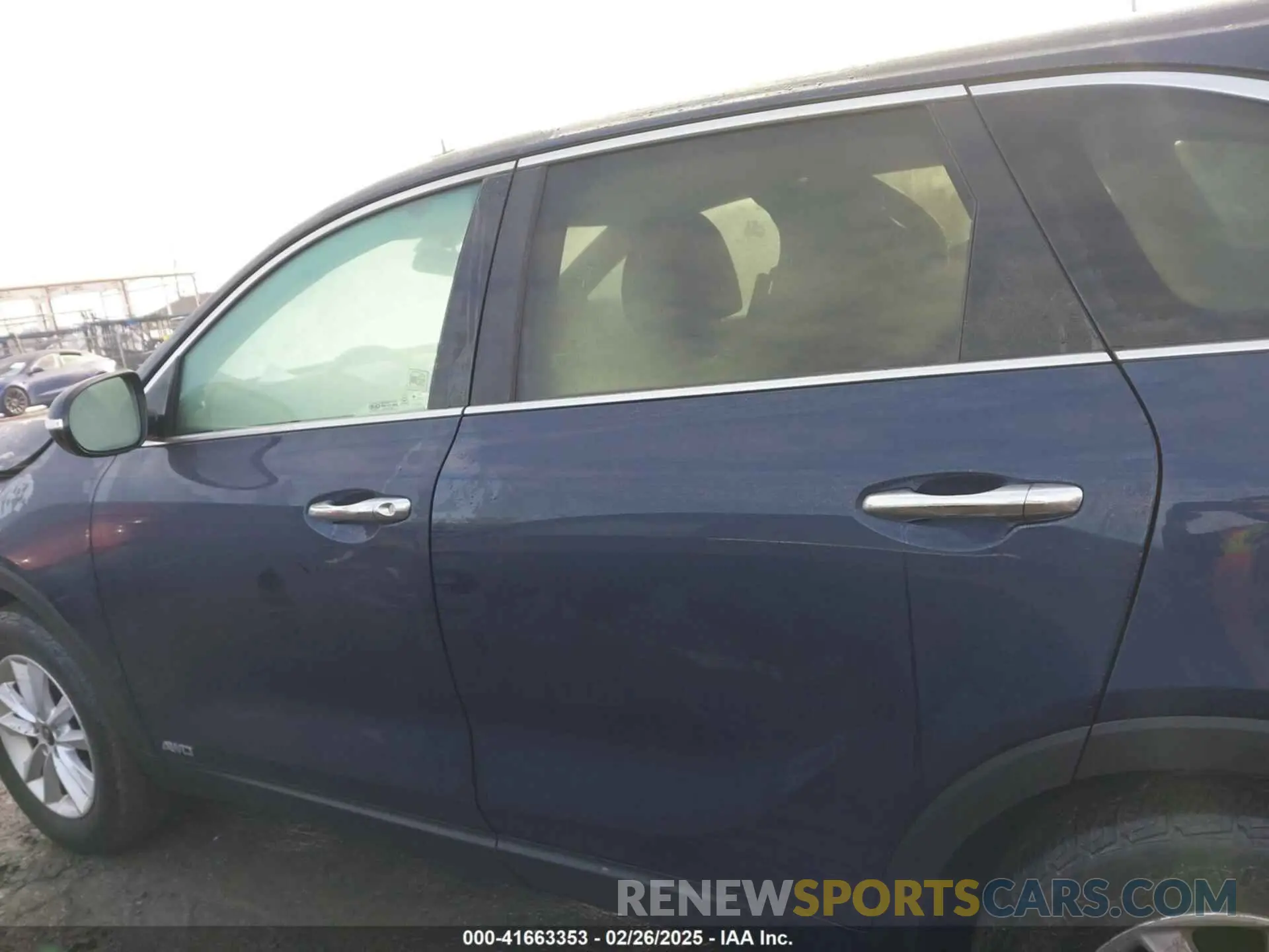 14 fotografías del automóvil dañado 5XYPGDA31KG462266 KIA SORENTO 2019