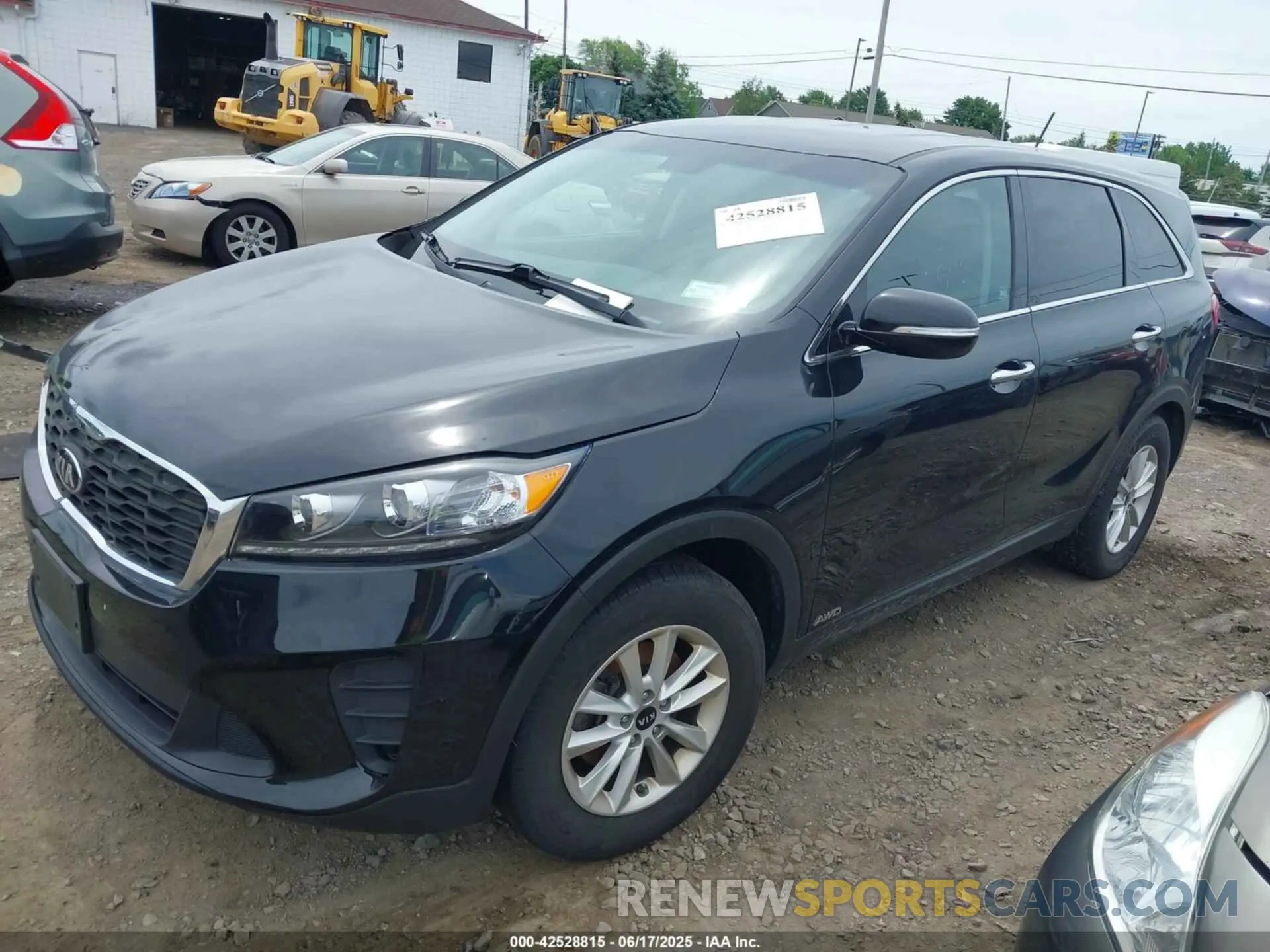 2 fotografías del automóvil dañado 5XYPGDA32KG438462 KIA SORENTO 2019