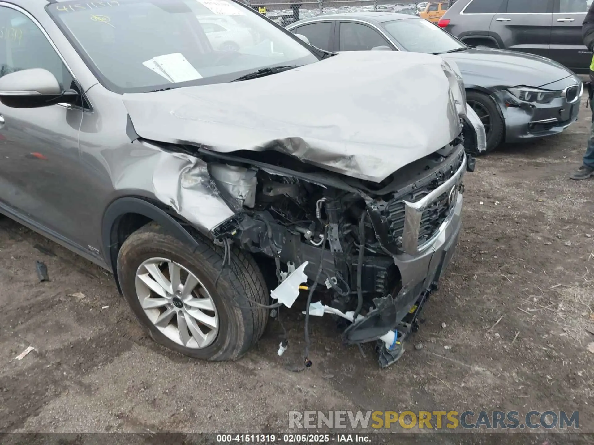 6 fotografías del automóvil dañado 5XYPGDA33KG508972 KIA SORENTO 2019