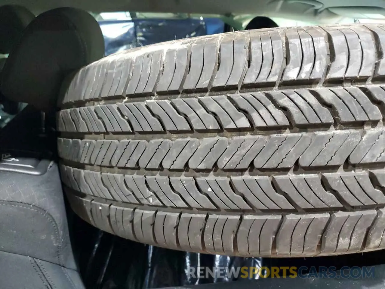 10 fotografías del automóvil dañado 5XYPGDA33KG548324 KIA SORENTO 2019