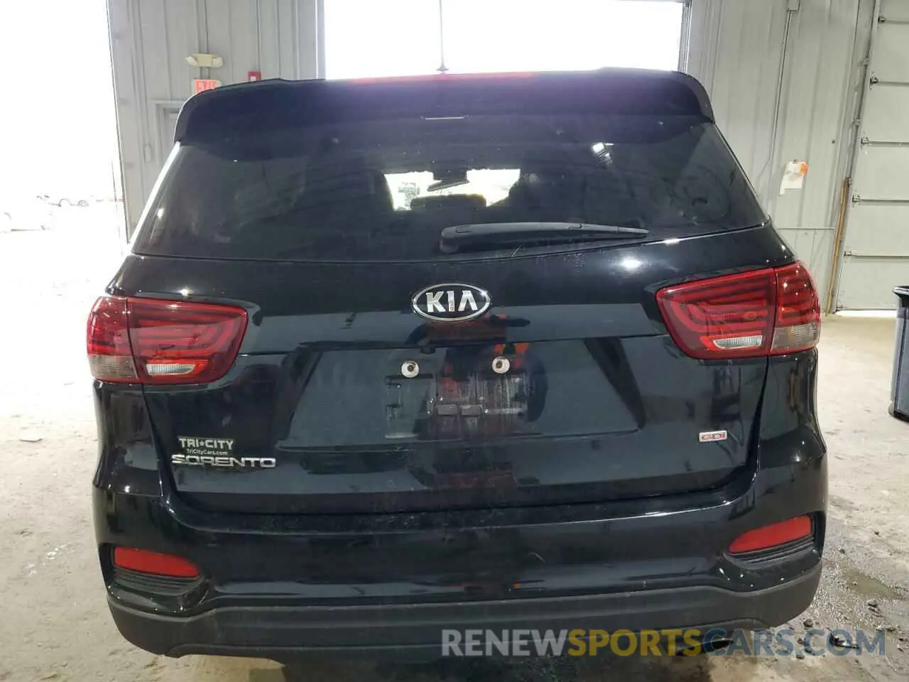 6 fotografías del automóvil dañado 5XYPGDA33KG548324 KIA SORENTO 2019