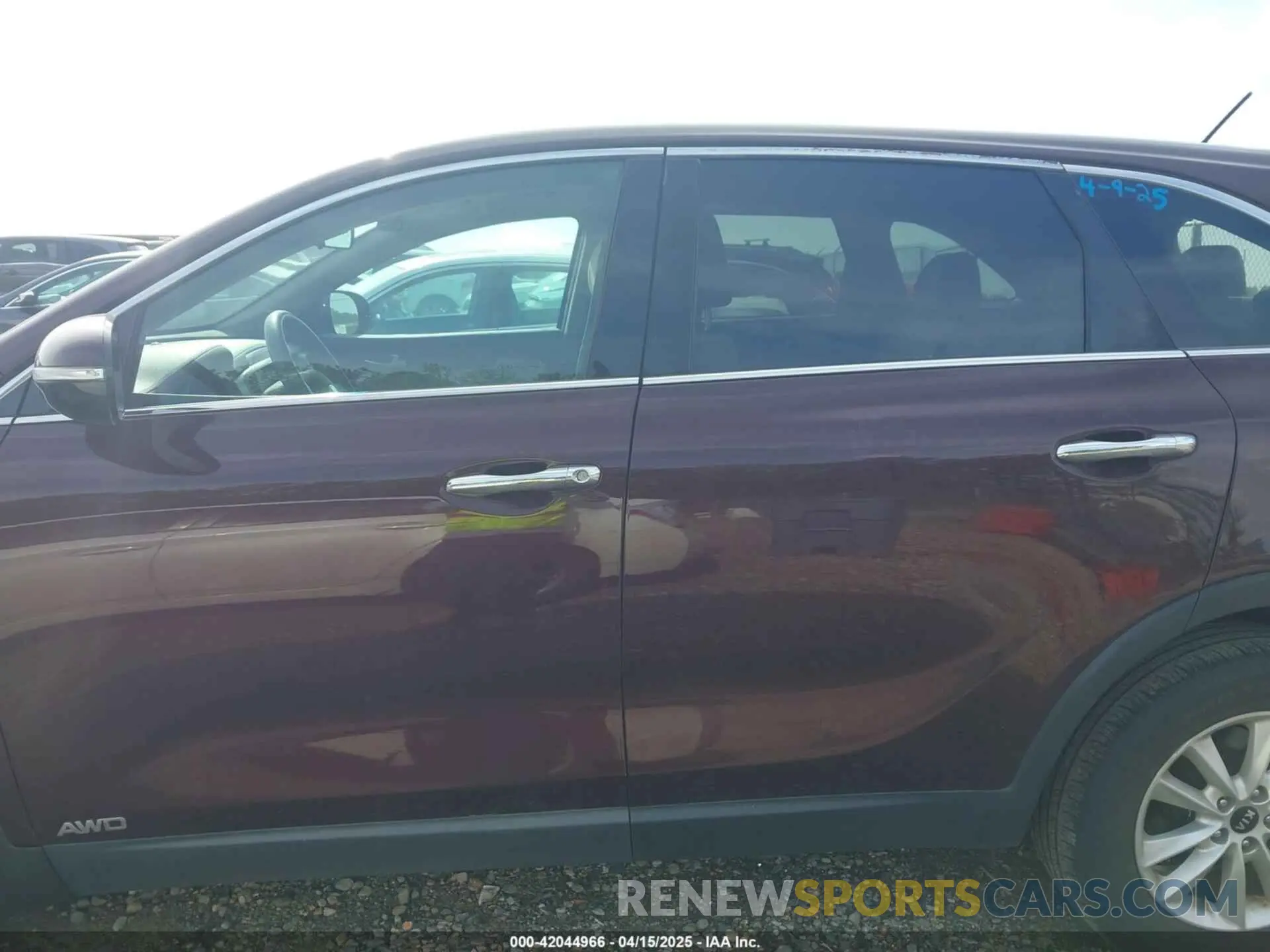 14 fotografías del automóvil dañado 5XYPGDA33KG554768 KIA SORENTO 2019