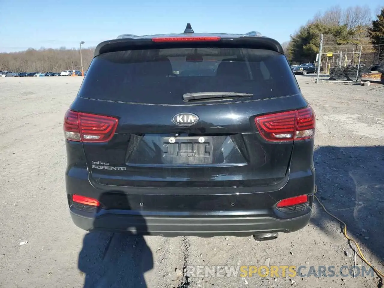 6 fotografías del automóvil dañado 5XYPGDA35KG450640 KIA SORENTO 2019
