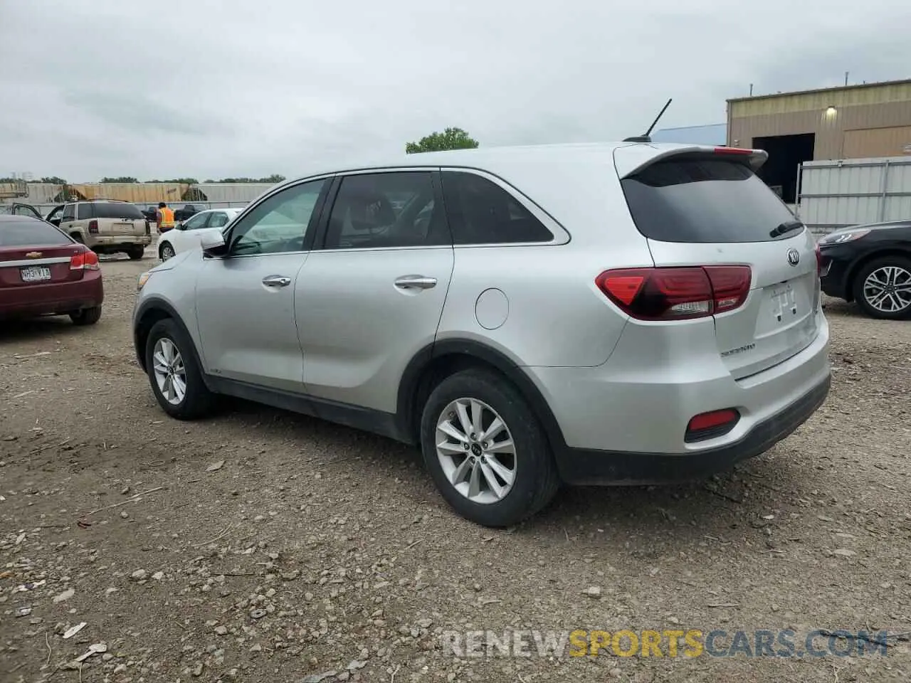 2 fotografías del automóvil dañado 5XYPGDA35KG527622 KIA SORENTO 2019