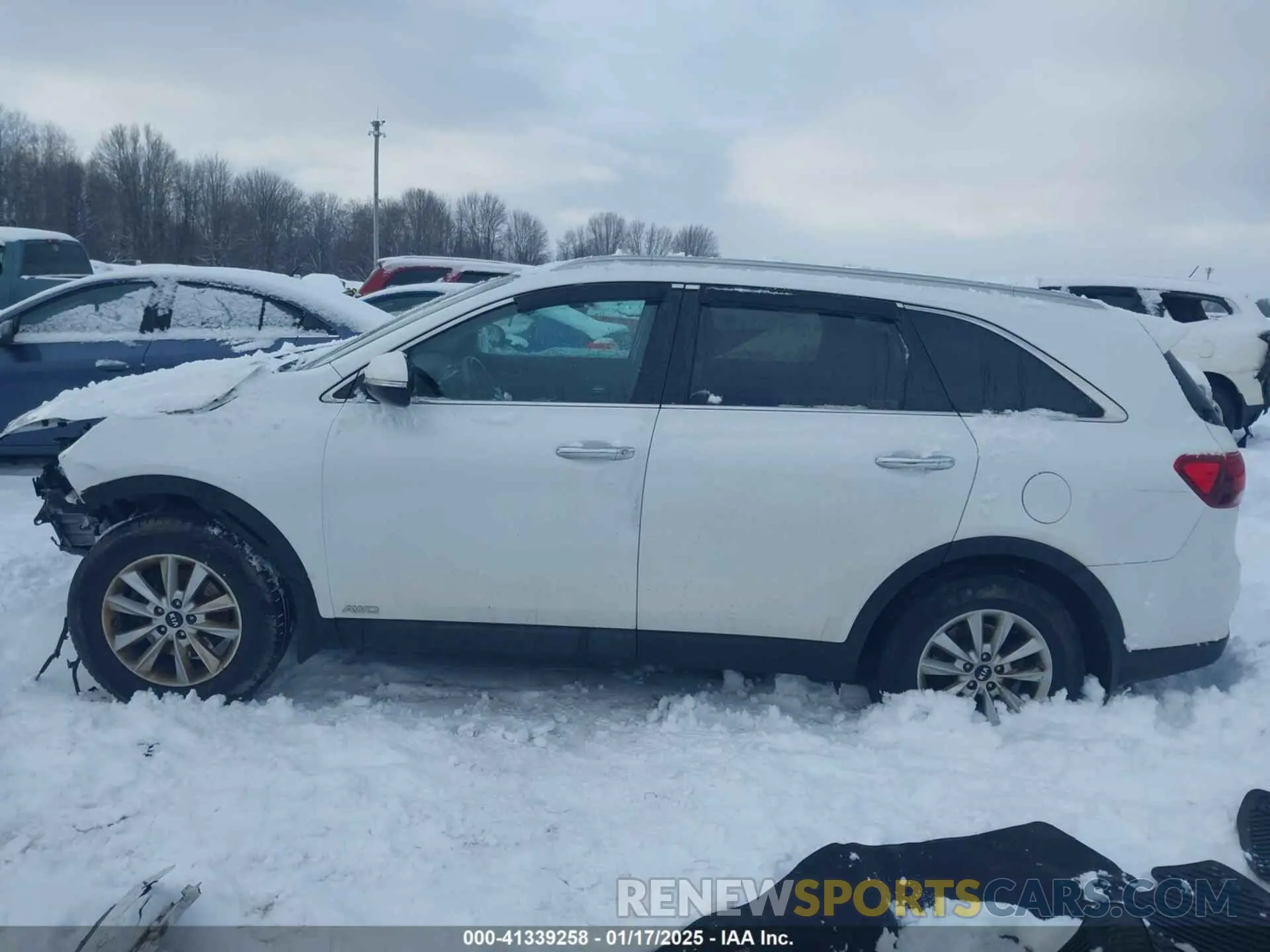 15 fotografías del automóvil dañado 5XYPGDA36KG591197 KIA SORENTO 2019