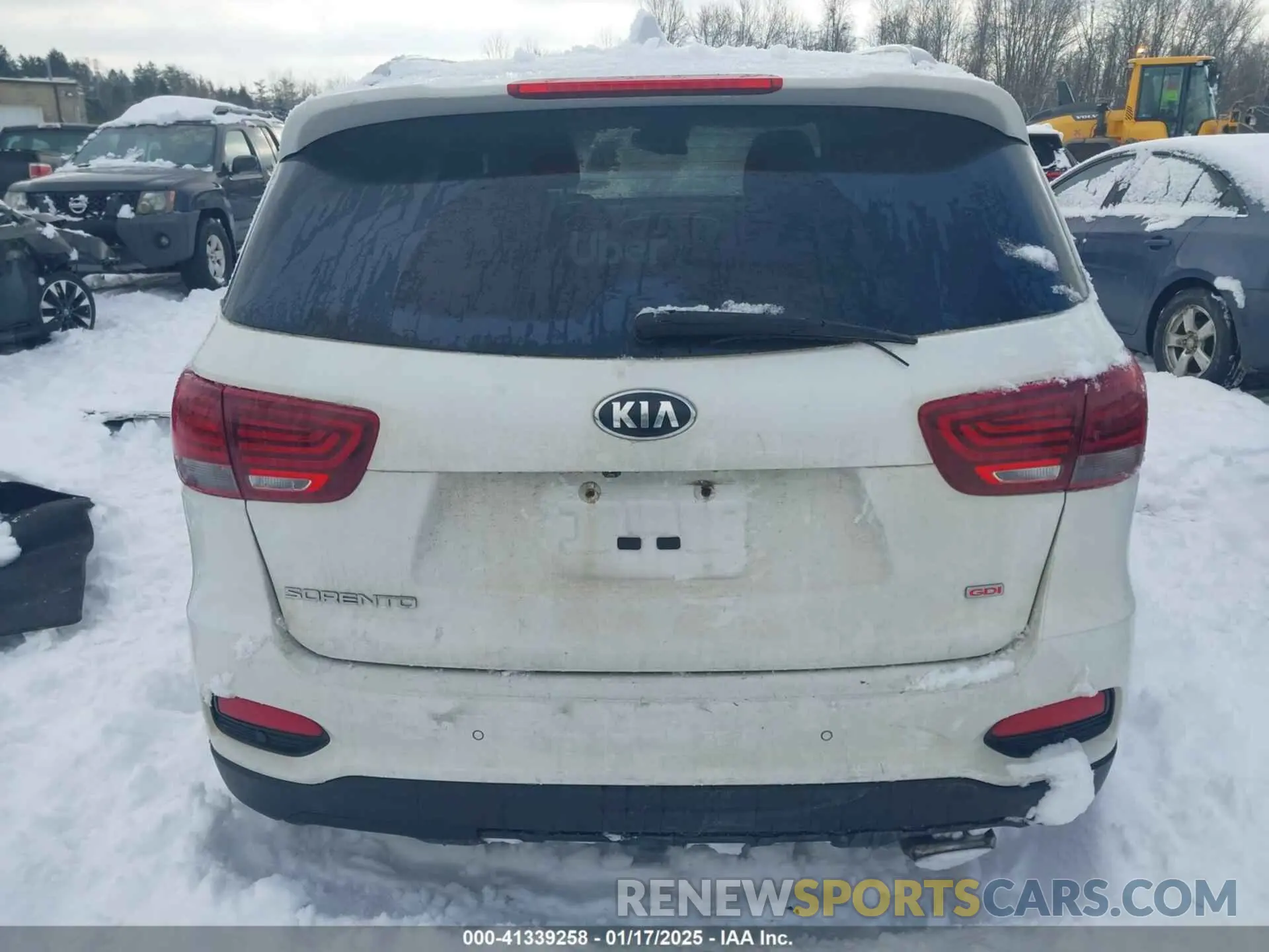 17 fotografías del automóvil dañado 5XYPGDA36KG591197 KIA SORENTO 2019