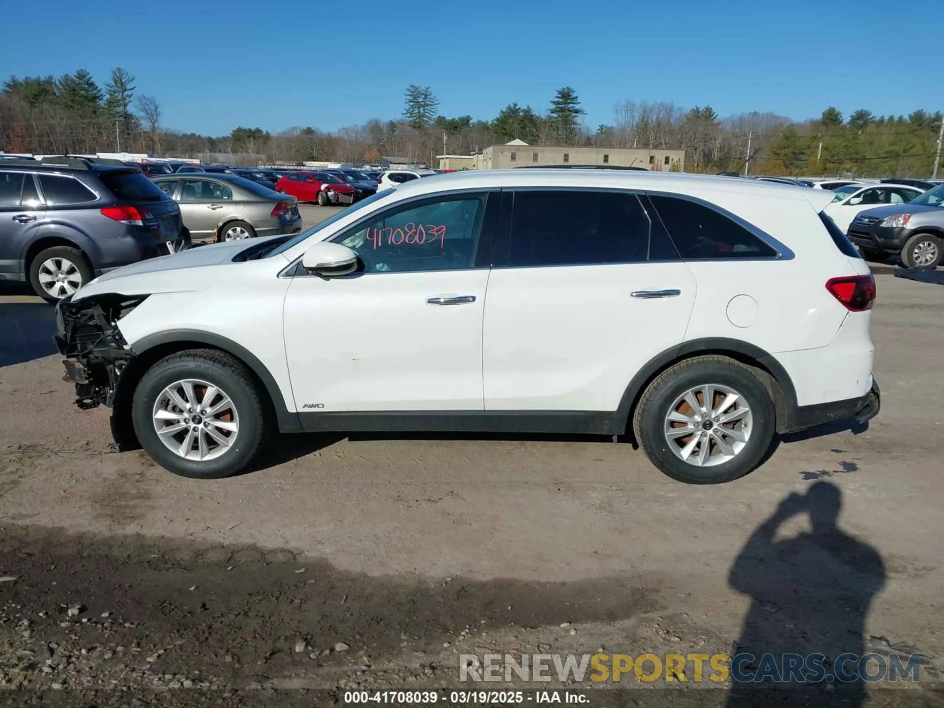 15 fotografías del automóvil dañado 5XYPGDA37KG526732 KIA SORENTO 2019