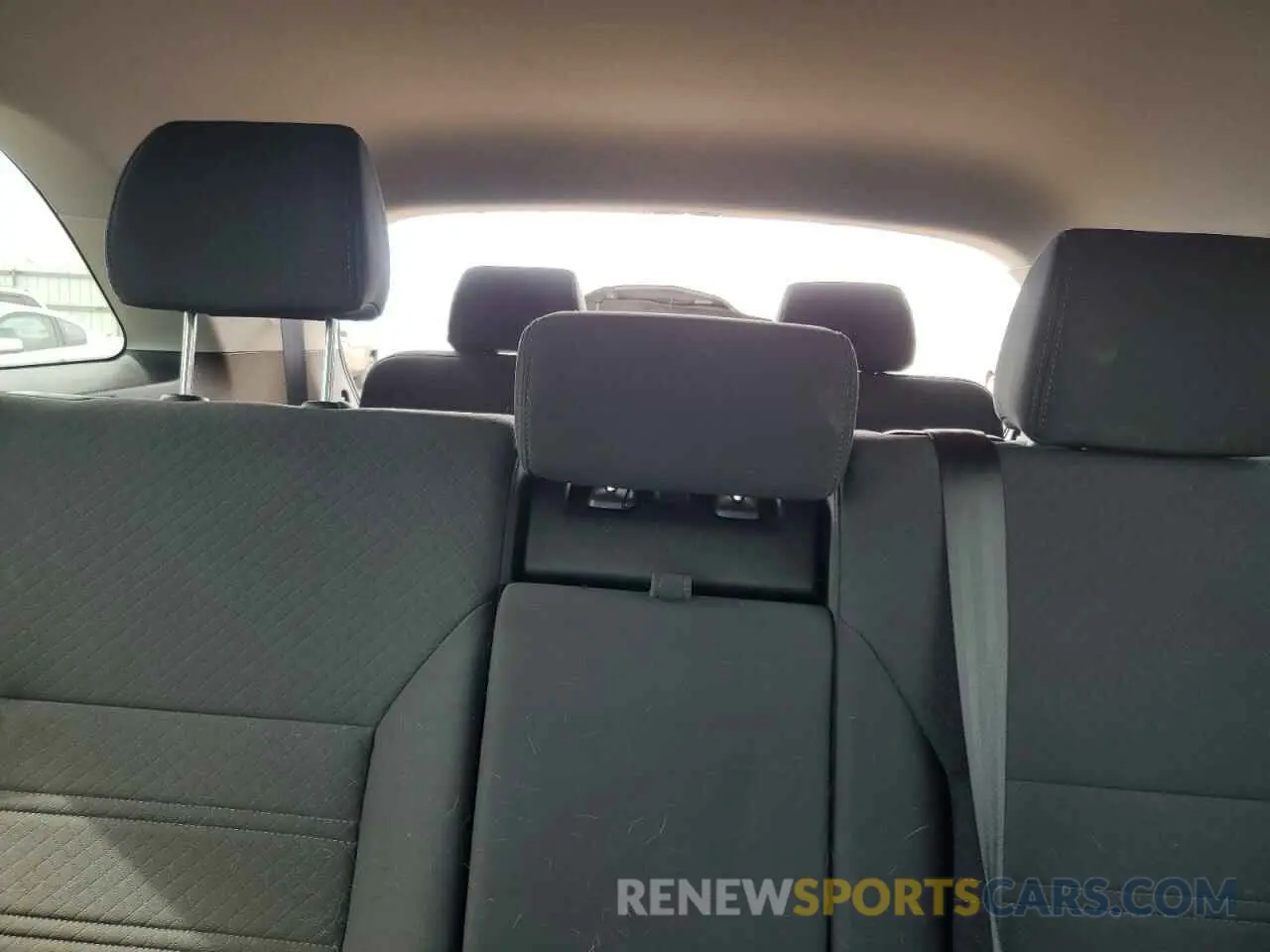 10 fotografías del automóvil dañado 5XYPGDA38KG574658 KIA SORENTO 2019