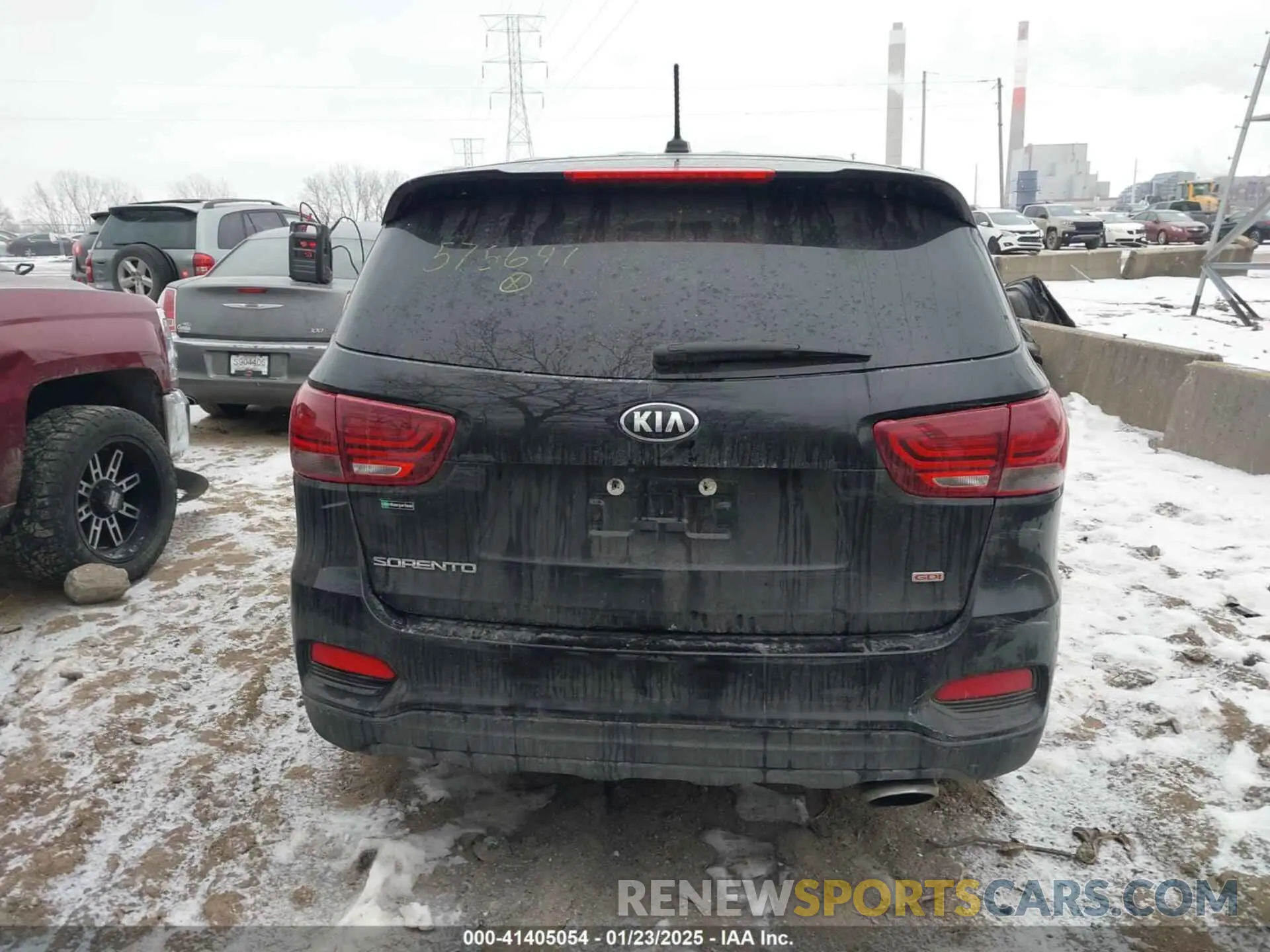 16 fotografías del automóvil dañado 5XYPGDA38KG575647 KIA SORENTO 2019