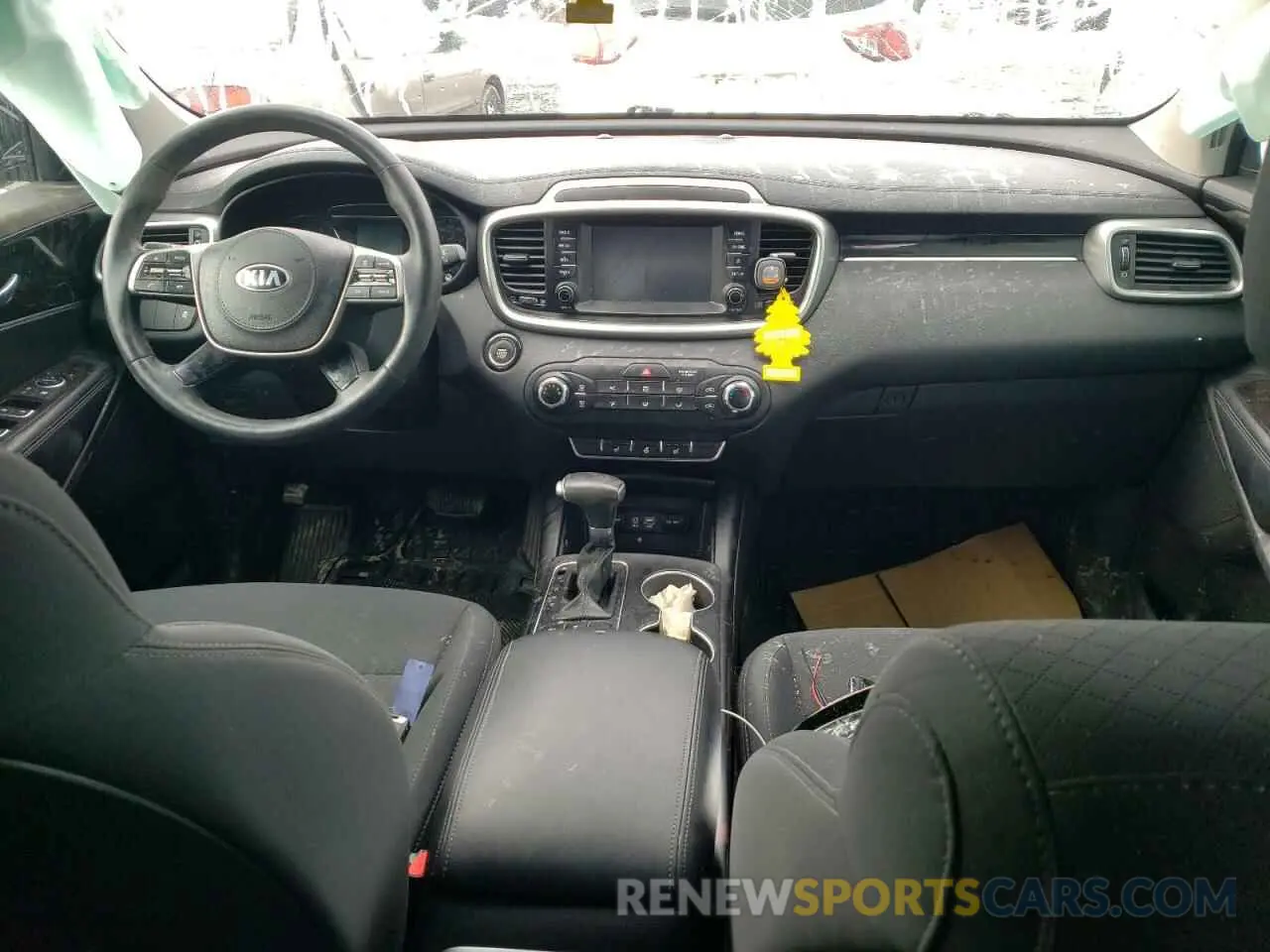 8 fotografías del automóvil dañado 5XYPGDA38KG606136 KIA SORENTO 2019