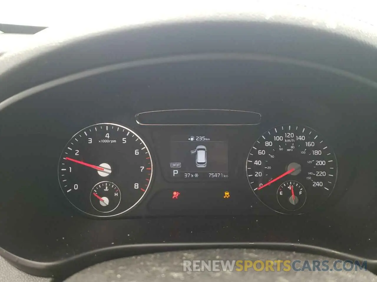 9 fotografías del automóvil dañado 5XYPGDA38KG606136 KIA SORENTO 2019
