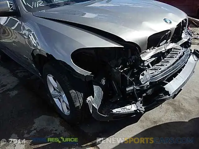14 fotografías del automóvil dañado 5XYPGDA3XKG436524 KIA SORENTO 2019